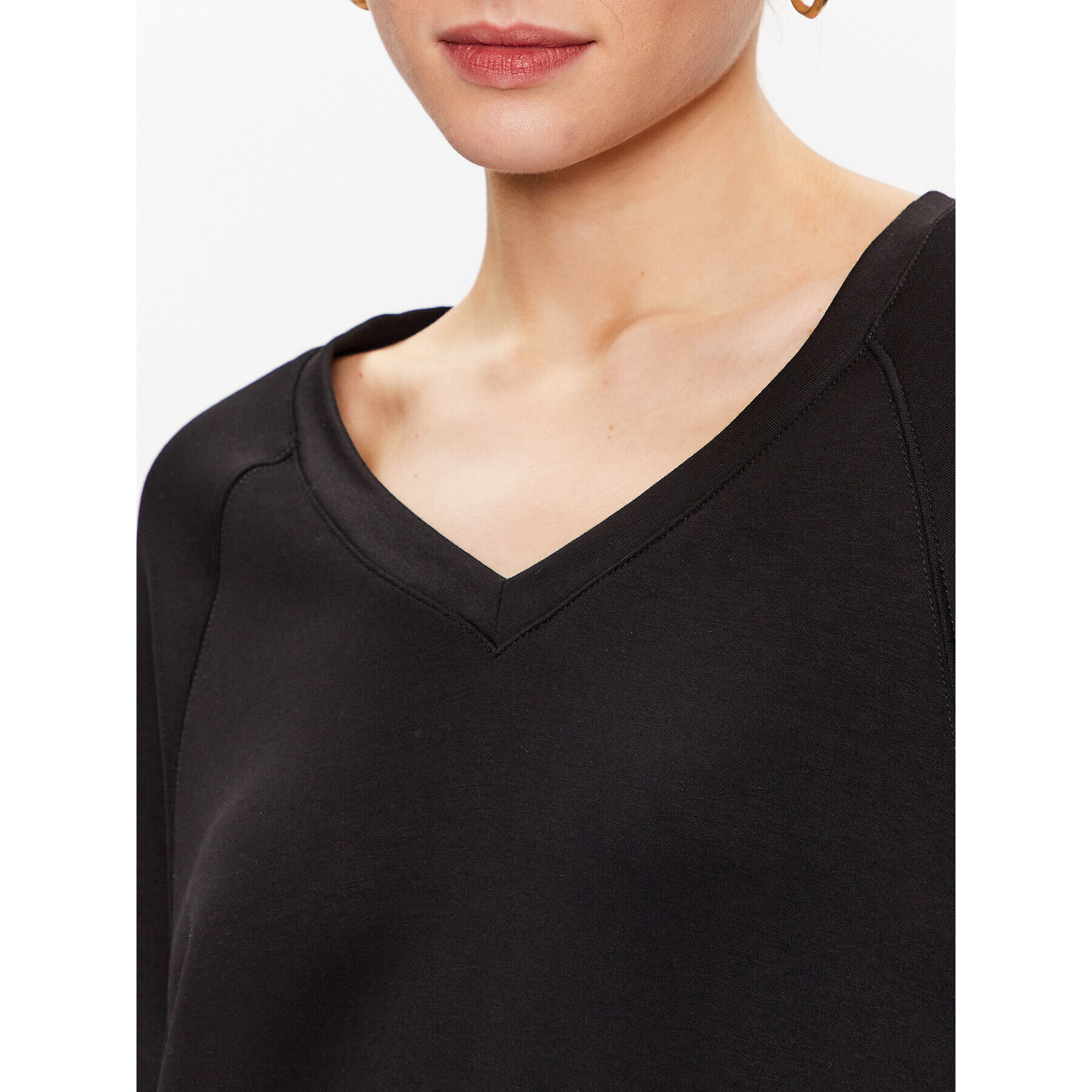 Moss Copenhagen Суитшърт Nelina 17461 Черен Regular Fit - Pepit.bg