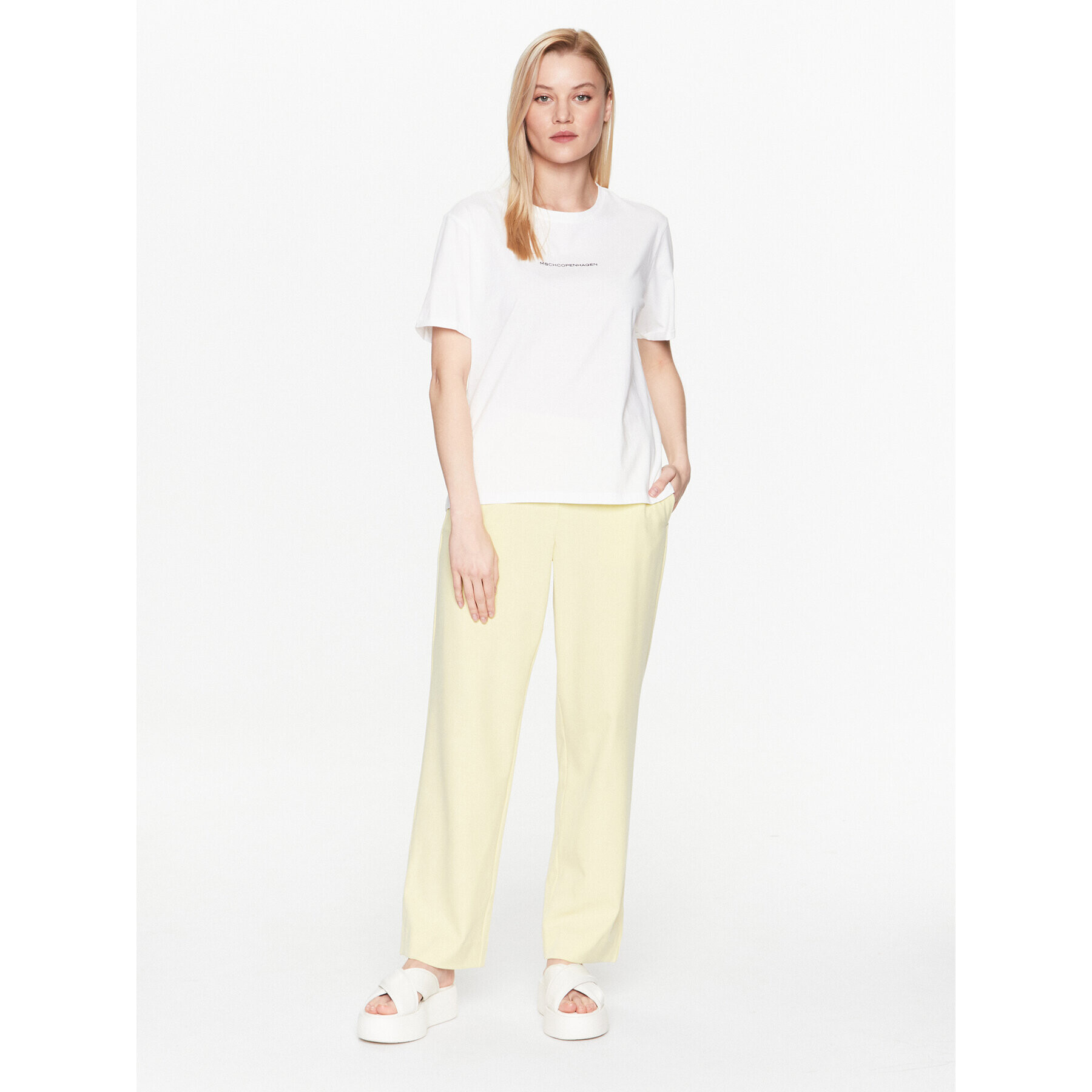 Moss Copenhagen Тишърт Terina 17595 Бял Regular Fit - Pepit.bg