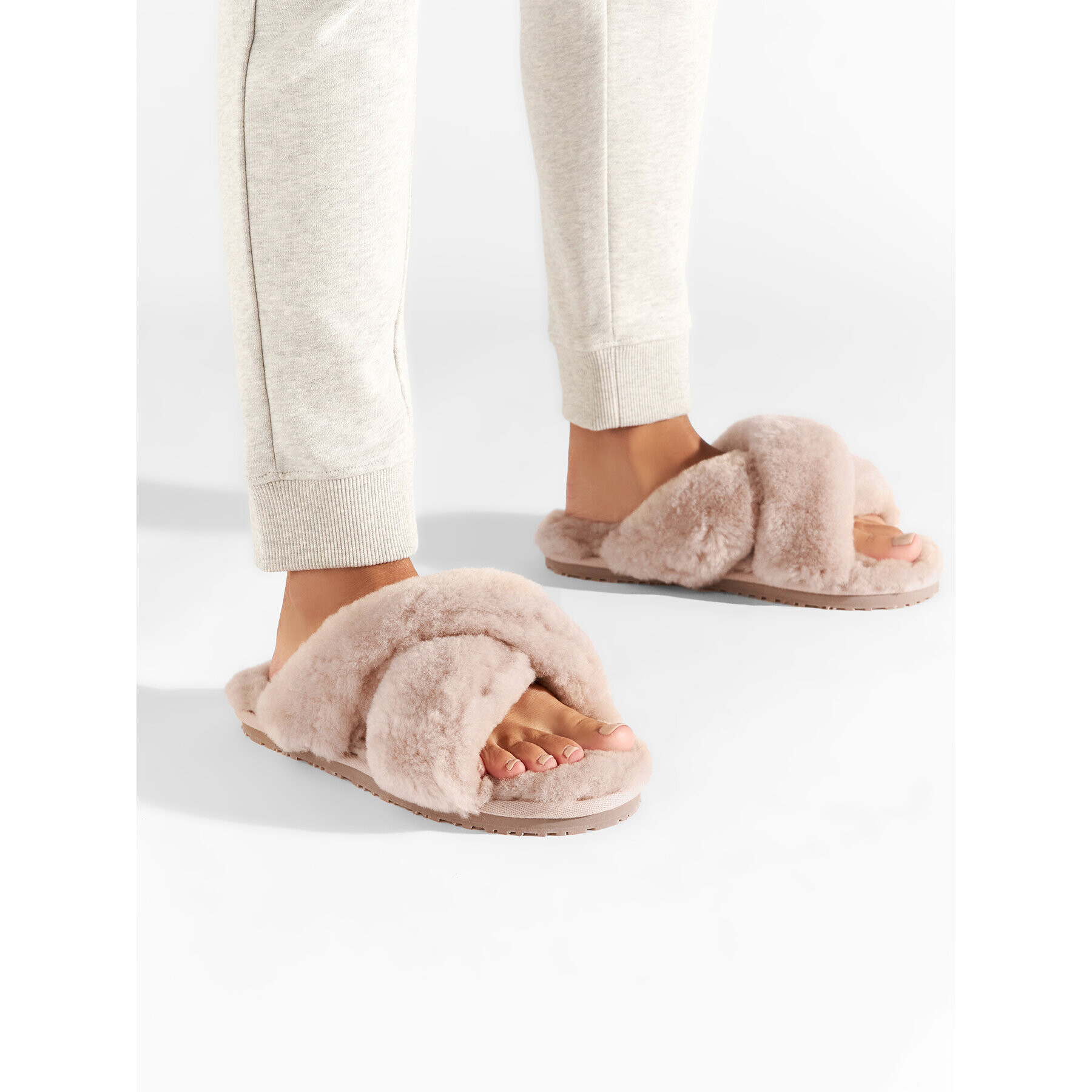 Mou Чехли Criss FW161005L Бежов - Pepit.bg