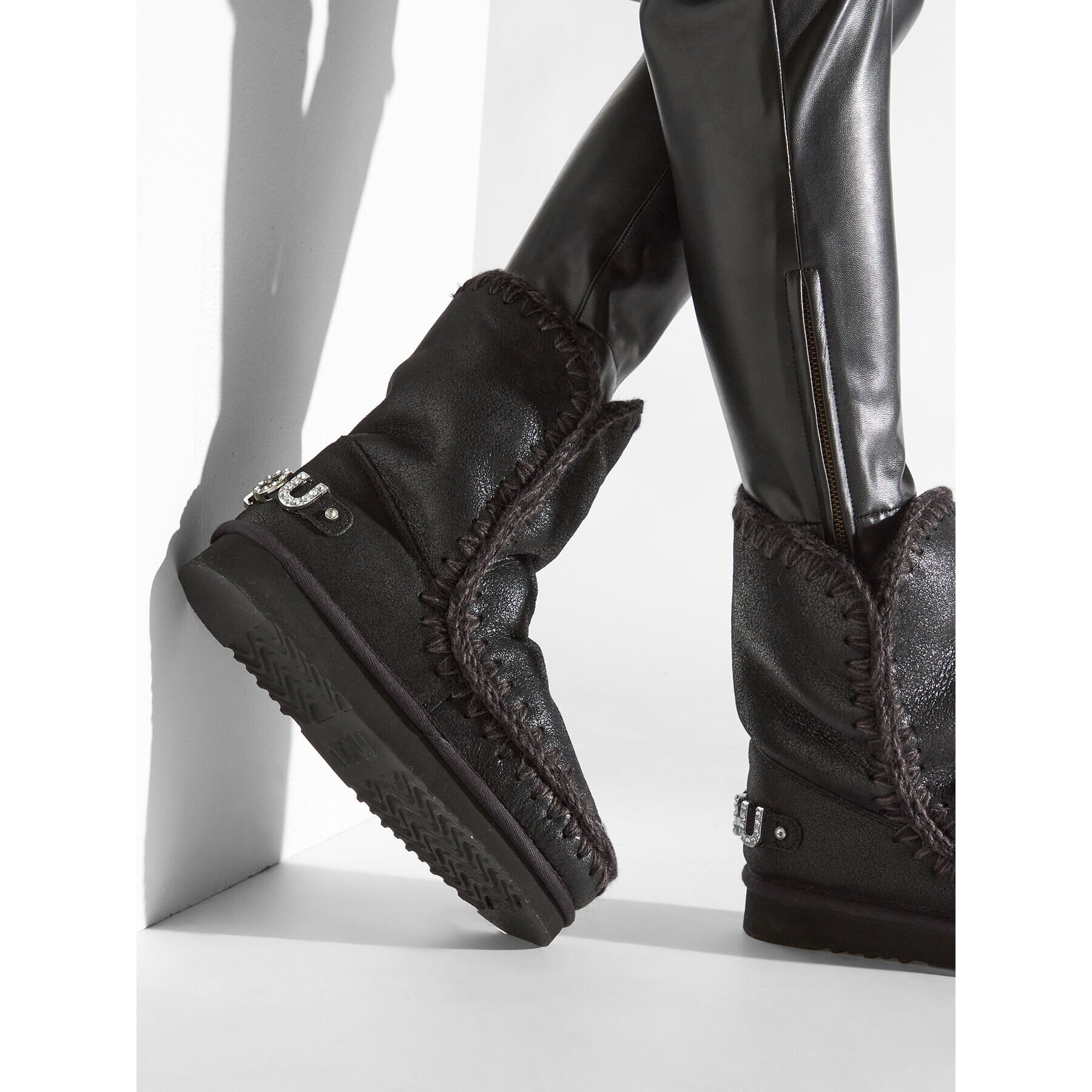 Mou Обувки Eskimo 24 FW101037B Черен - Pepit.bg