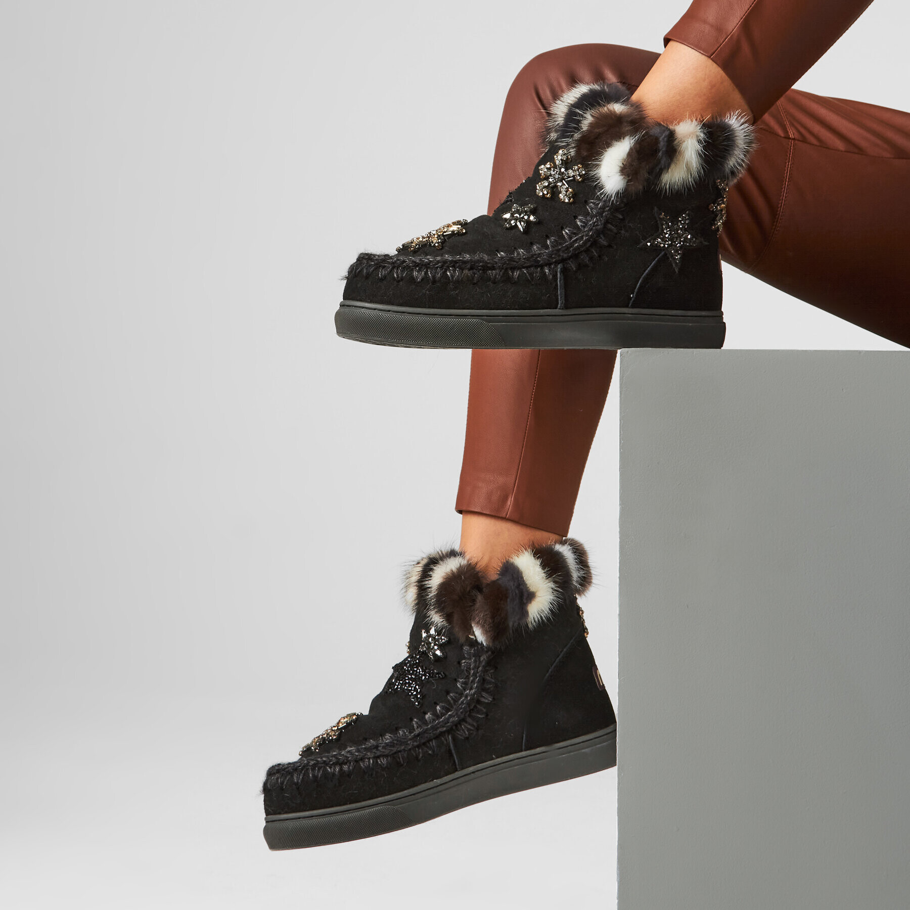 Mou Обувки Eskimo Sneaker Star Patch&Mink FW111006A Черен - Pepit.bg