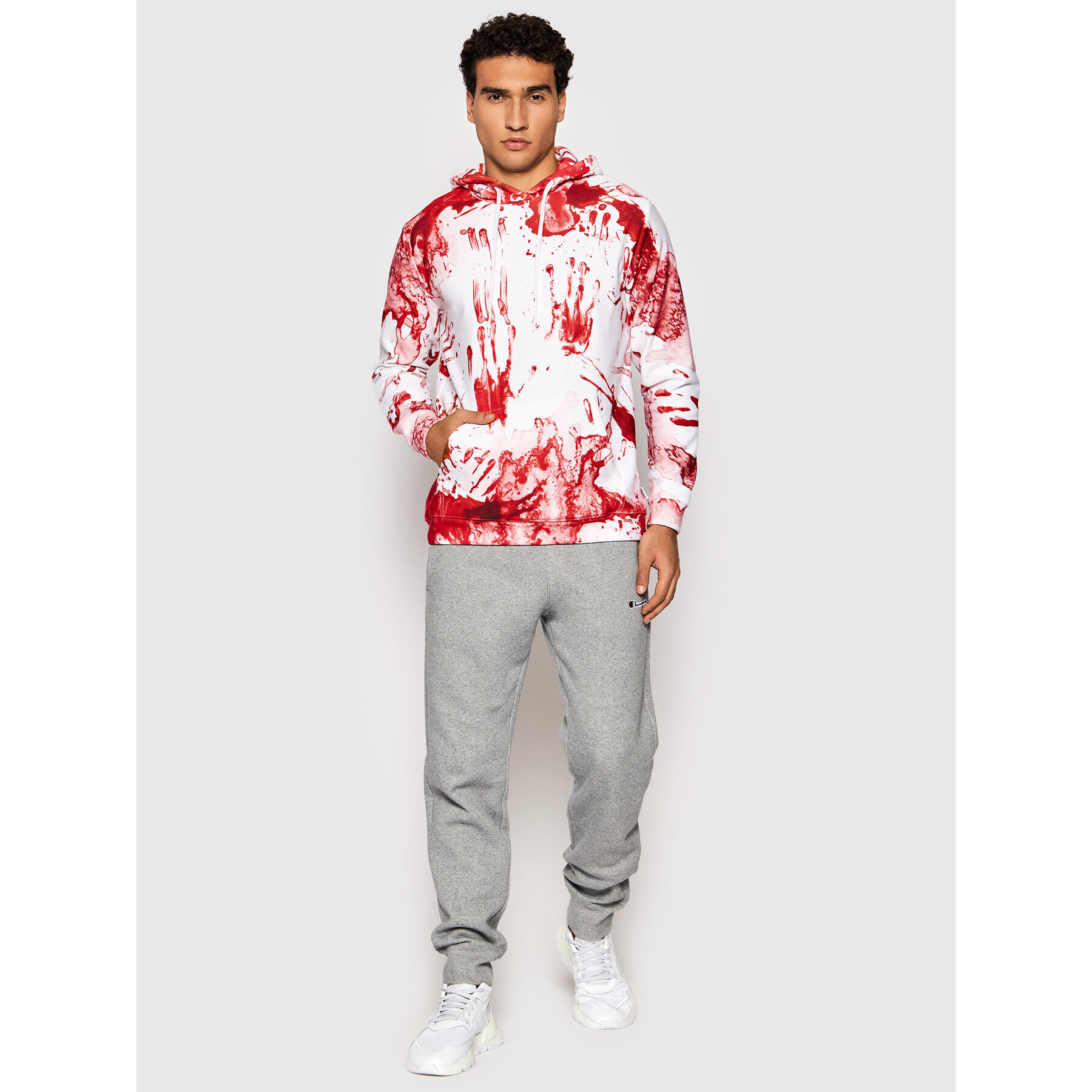 Mr. GUGU & Miss GO Суитшърт Unisex Bloody Червен Regular Fit - Pepit.bg