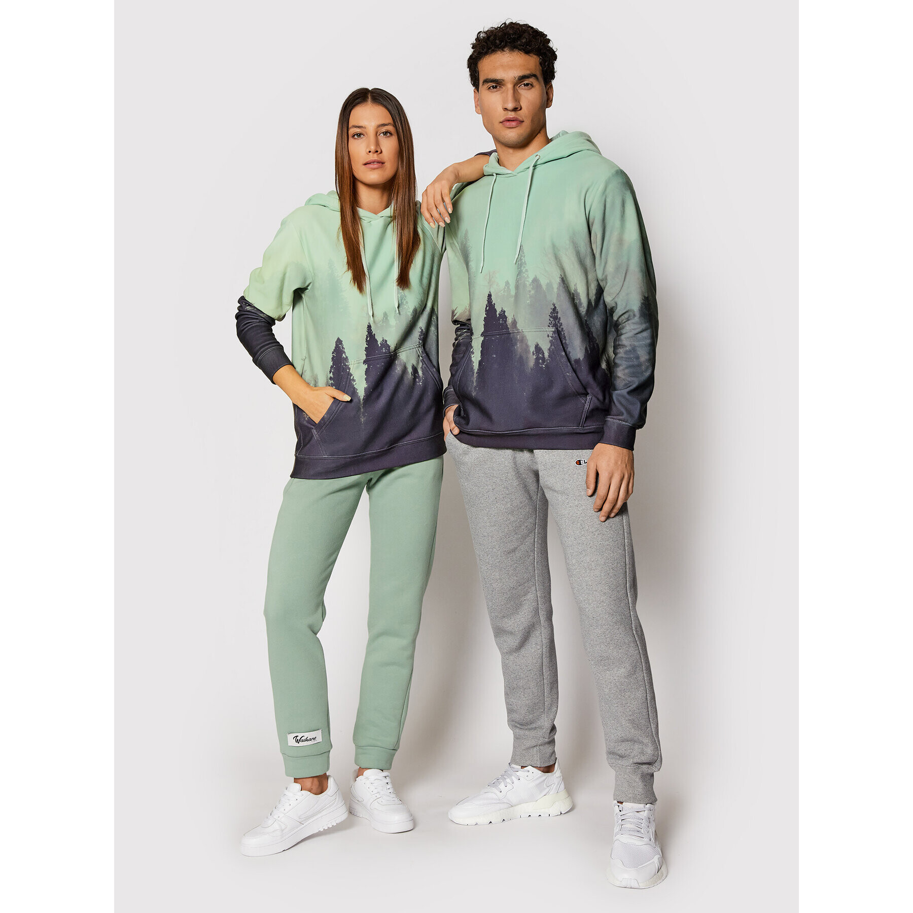 Mr. GUGU & Miss GO Суитшърт Unisex Old Forest Зелен Regular Fit - Pepit.bg