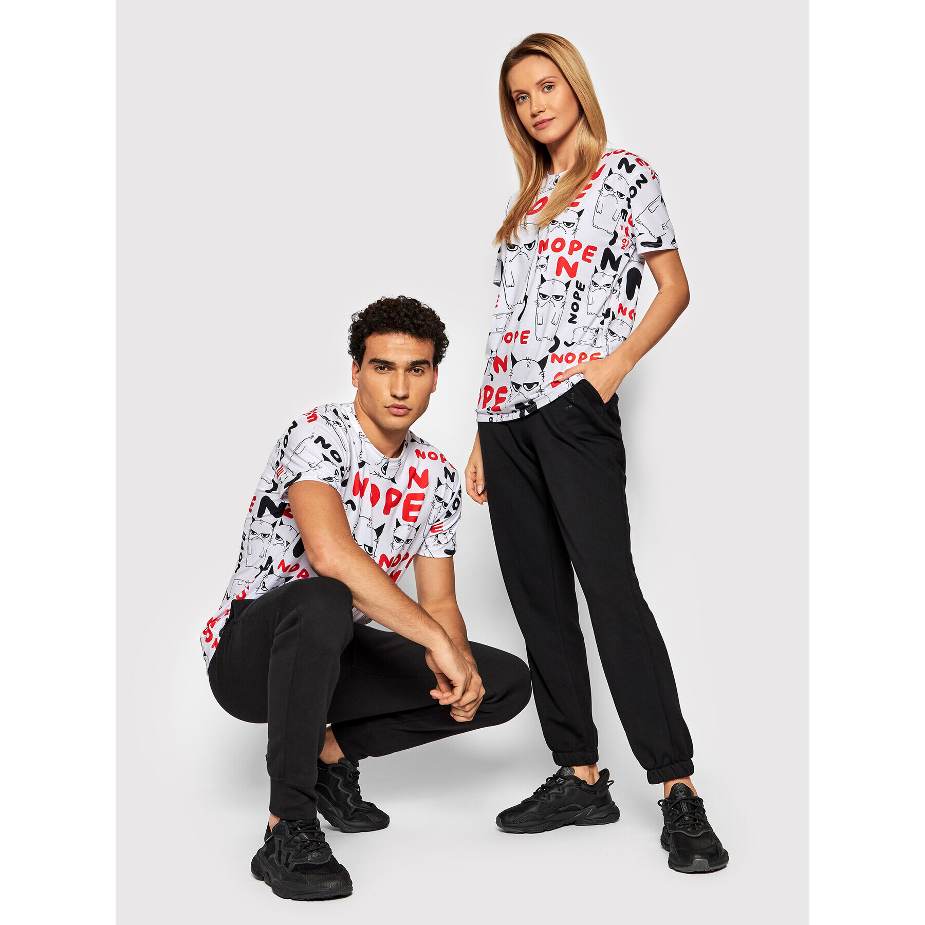 Mr. GUGU & Miss GO Тишърт Unisex Grumpy Nope Бял Regular Fit - Pepit.bg