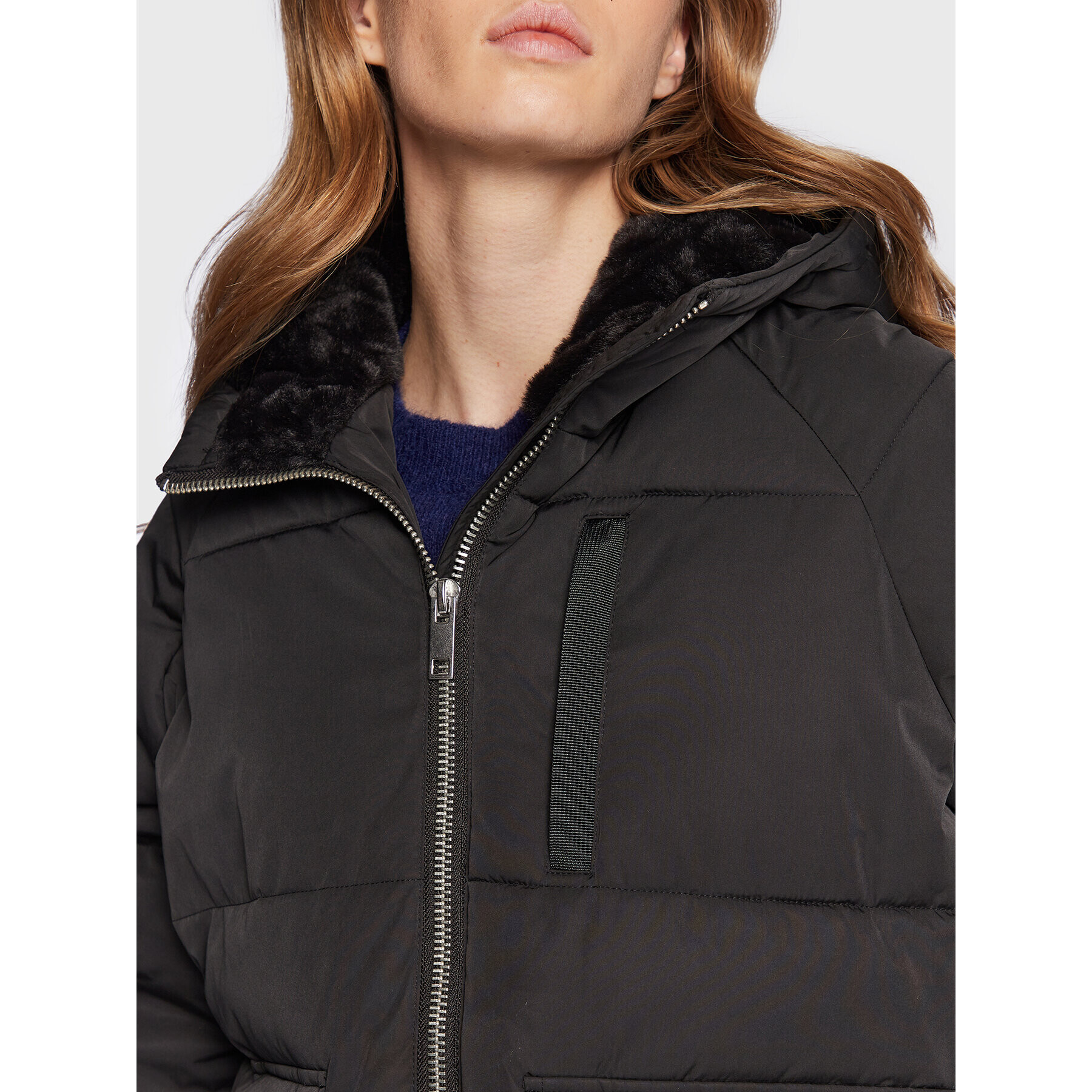 Moss Copenhagen Пухено яке Pavinaria 16674 Черен Regular Fit - Pepit.bg