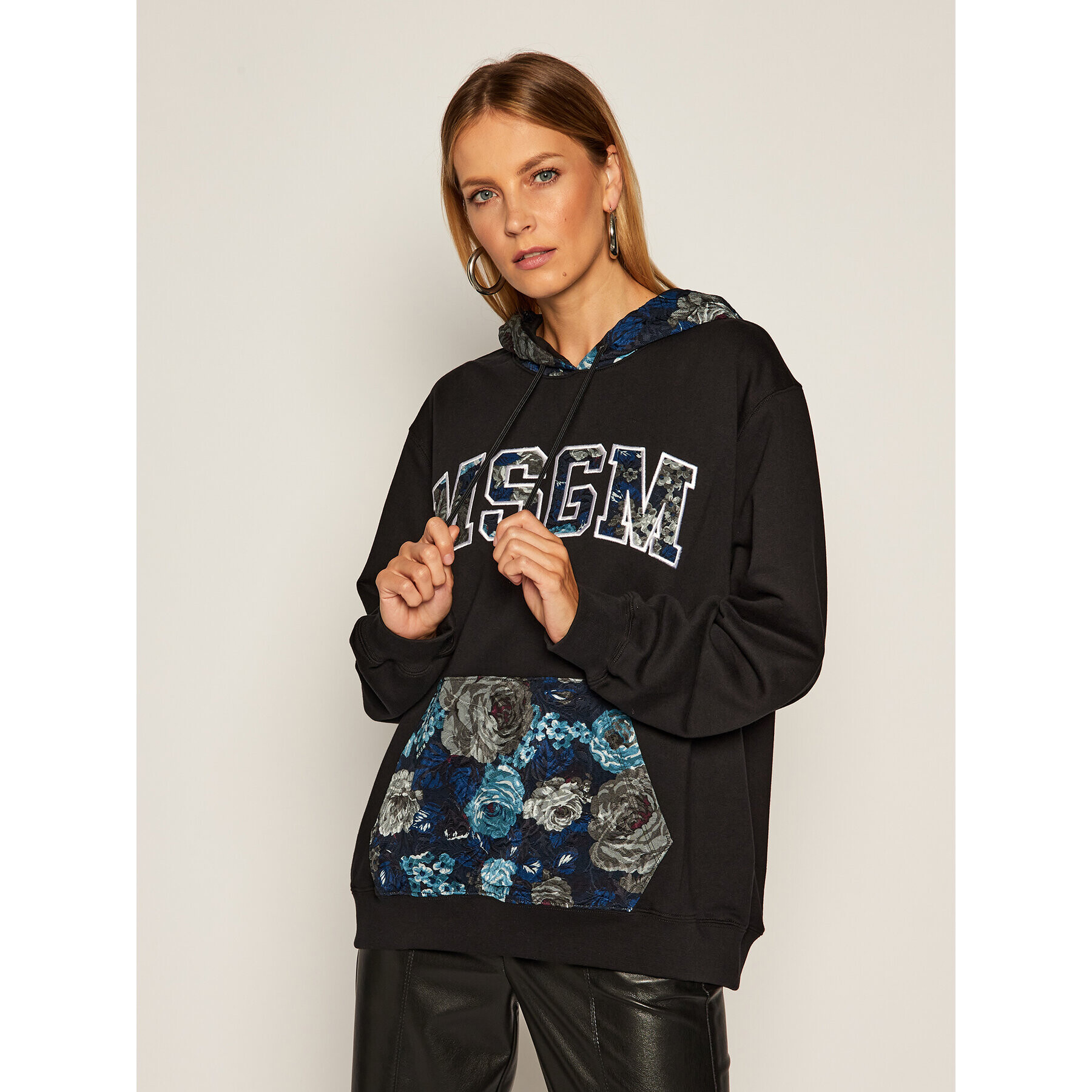 MSGM Суитшърт 941MDM174 207799 Черен Regular Fit - Pepit.bg