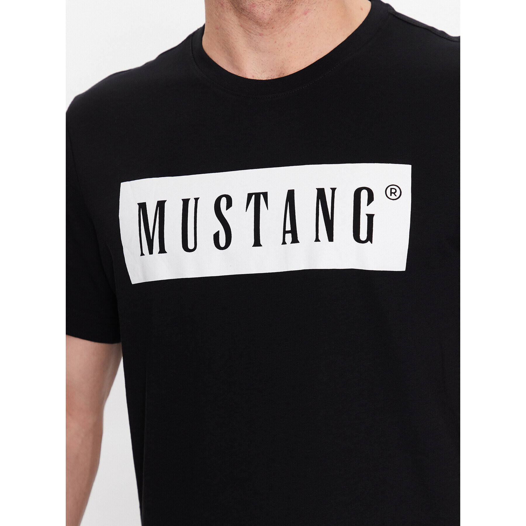 Mustang Тишърт Alex 1013223 Черен Regular Fit - Pepit.bg