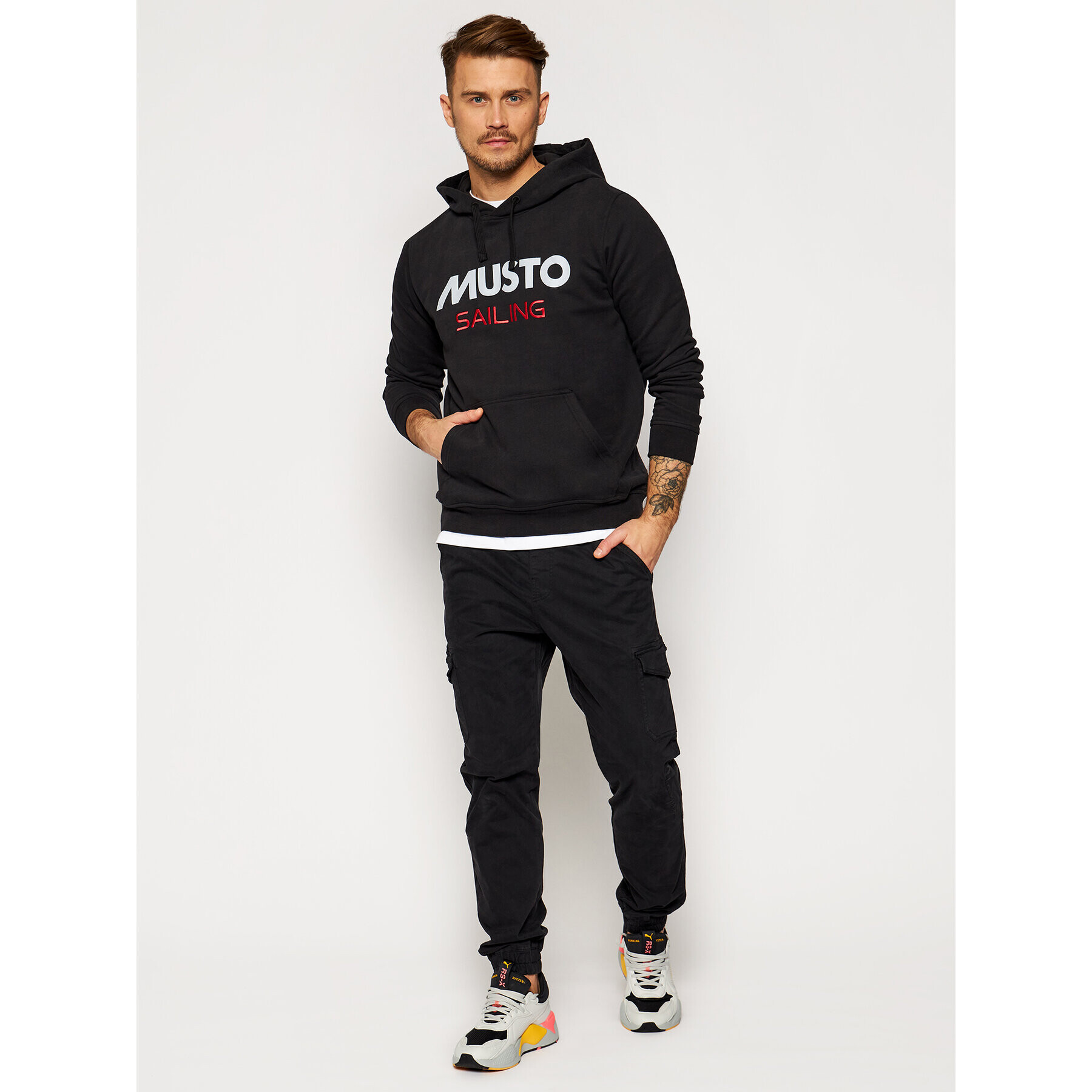 Musto Суитшърт 82019 Черен Regular Fit - Pepit.bg