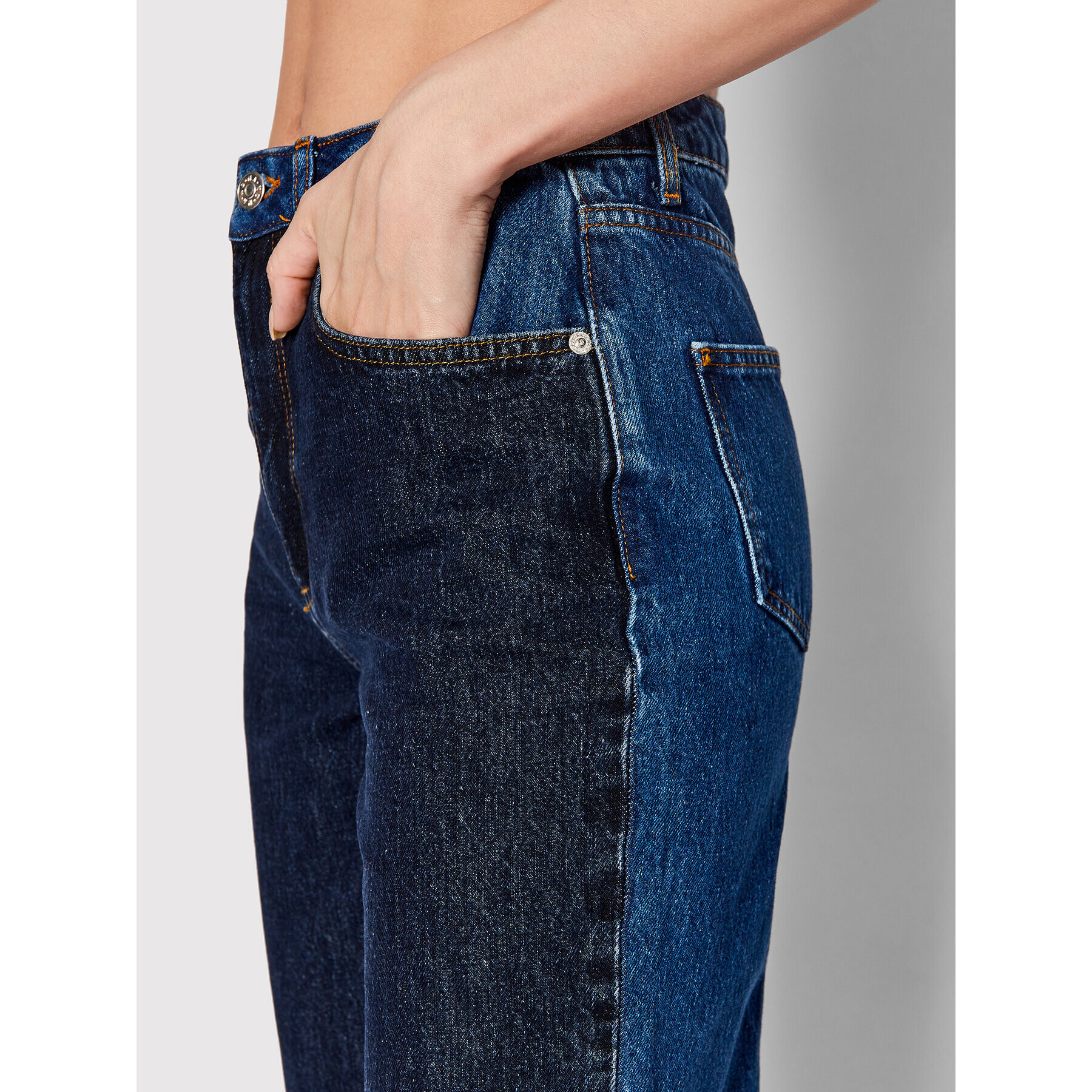 NA-KD Дънки 1018-008341-0061-581 Тъмносин Relaxed Fit - Pepit.bg