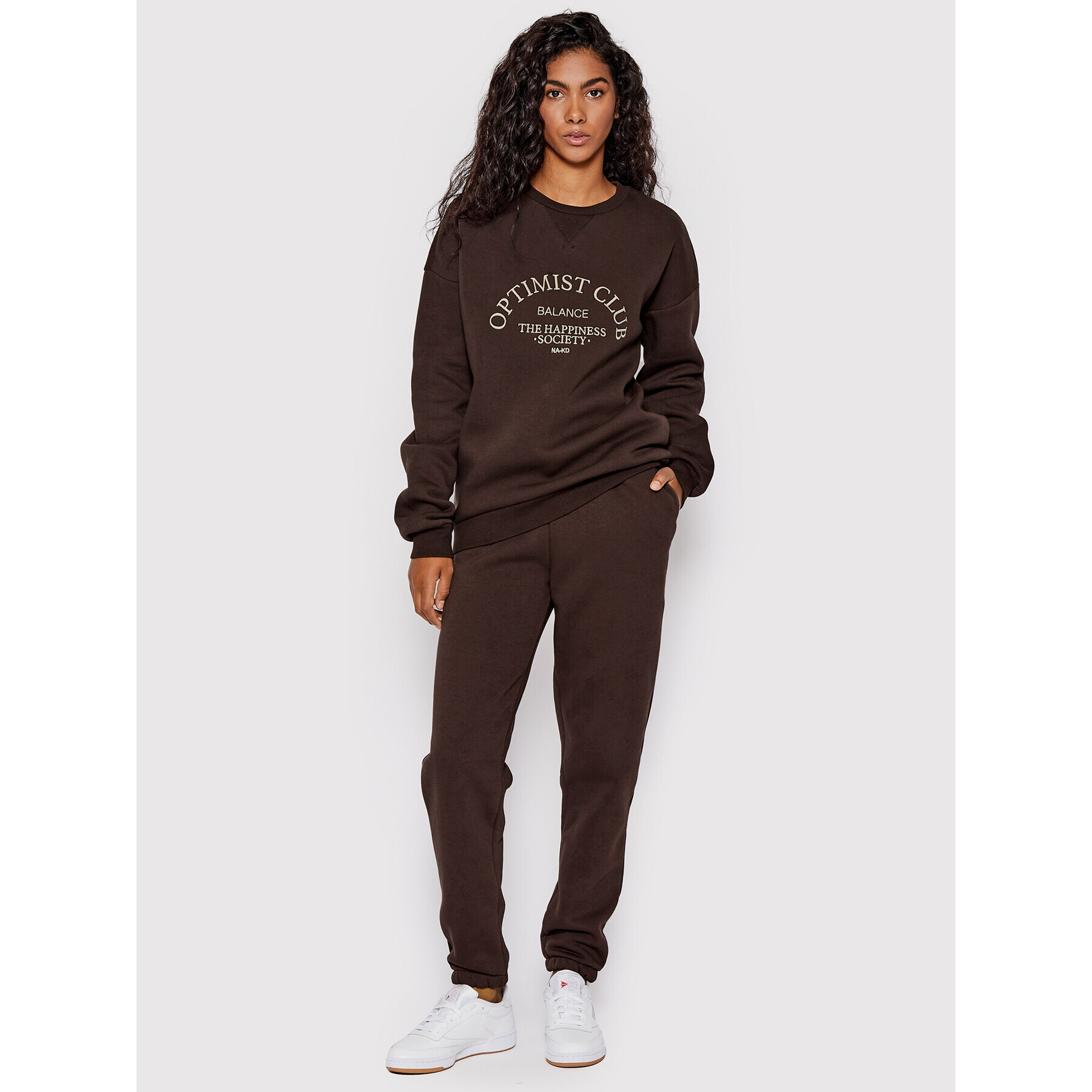 NA-KD Долнище анцуг Optimist 1100-006242-6018-003 Кафяв Regular Fit - Pepit.bg
