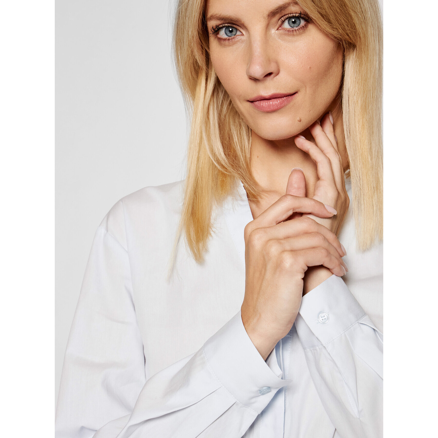 NA-KD Рокля тип риза Flounce 1018-006854-0047-581 Син Regular Fit - Pepit.bg
