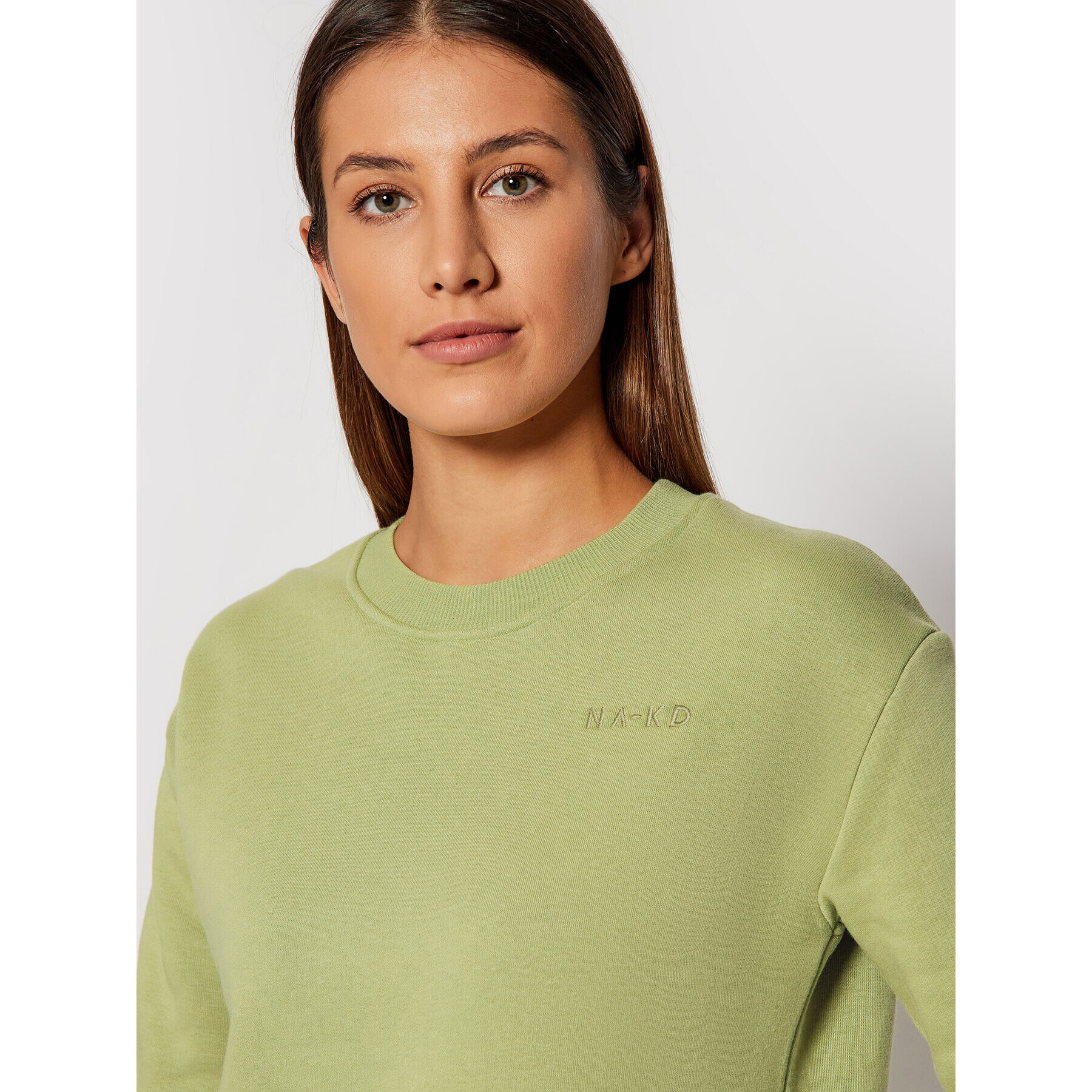 NA-KD Суитшърт Logo Basic 1044-000155-4083-003 Зелен Regular Fit - Pepit.bg