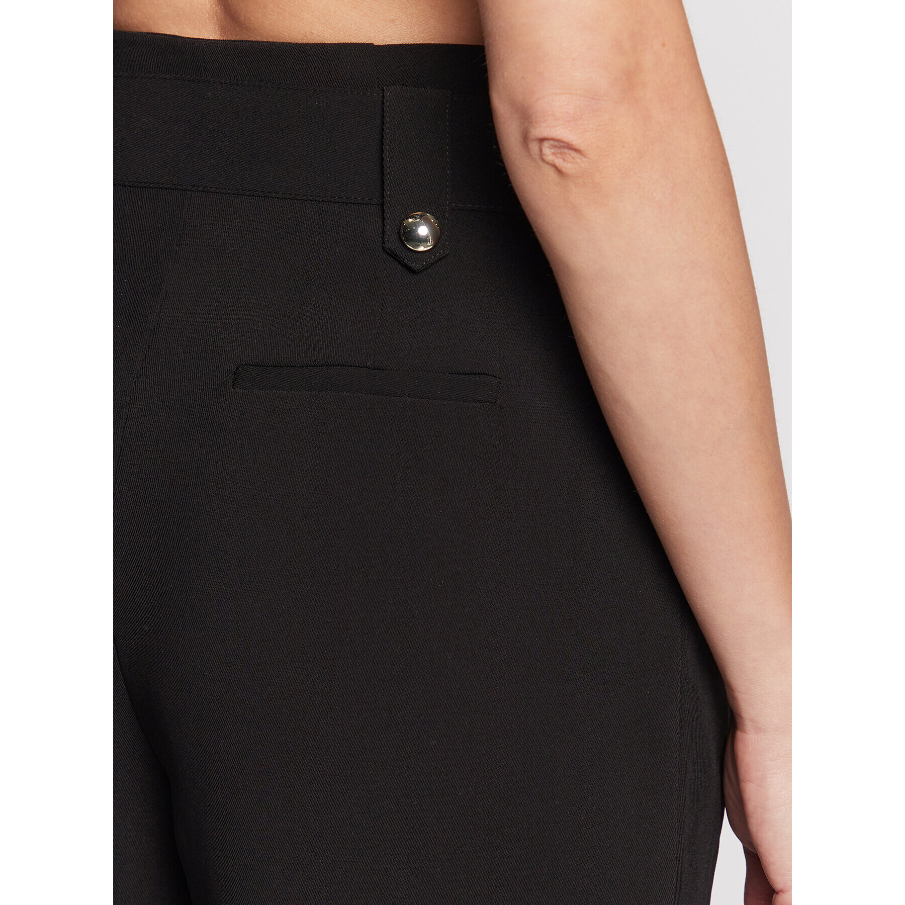 NAF NAF Текстилни панталони Eboucle THNP60 Черен Relaxed Fit - Pepit.bg