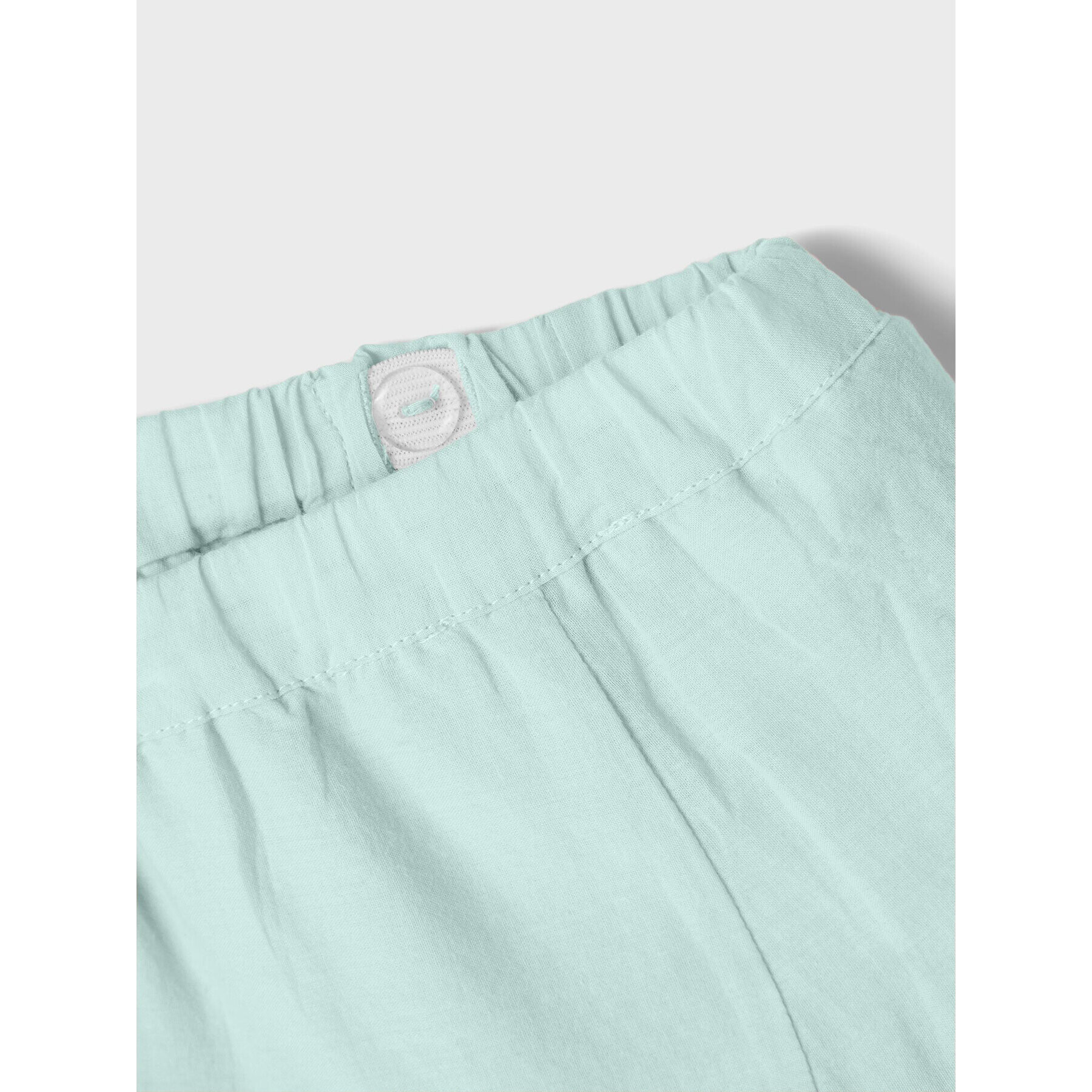 NAME IT Шорти от плат 13200218 Зелен Regular Fit - Pepit.bg