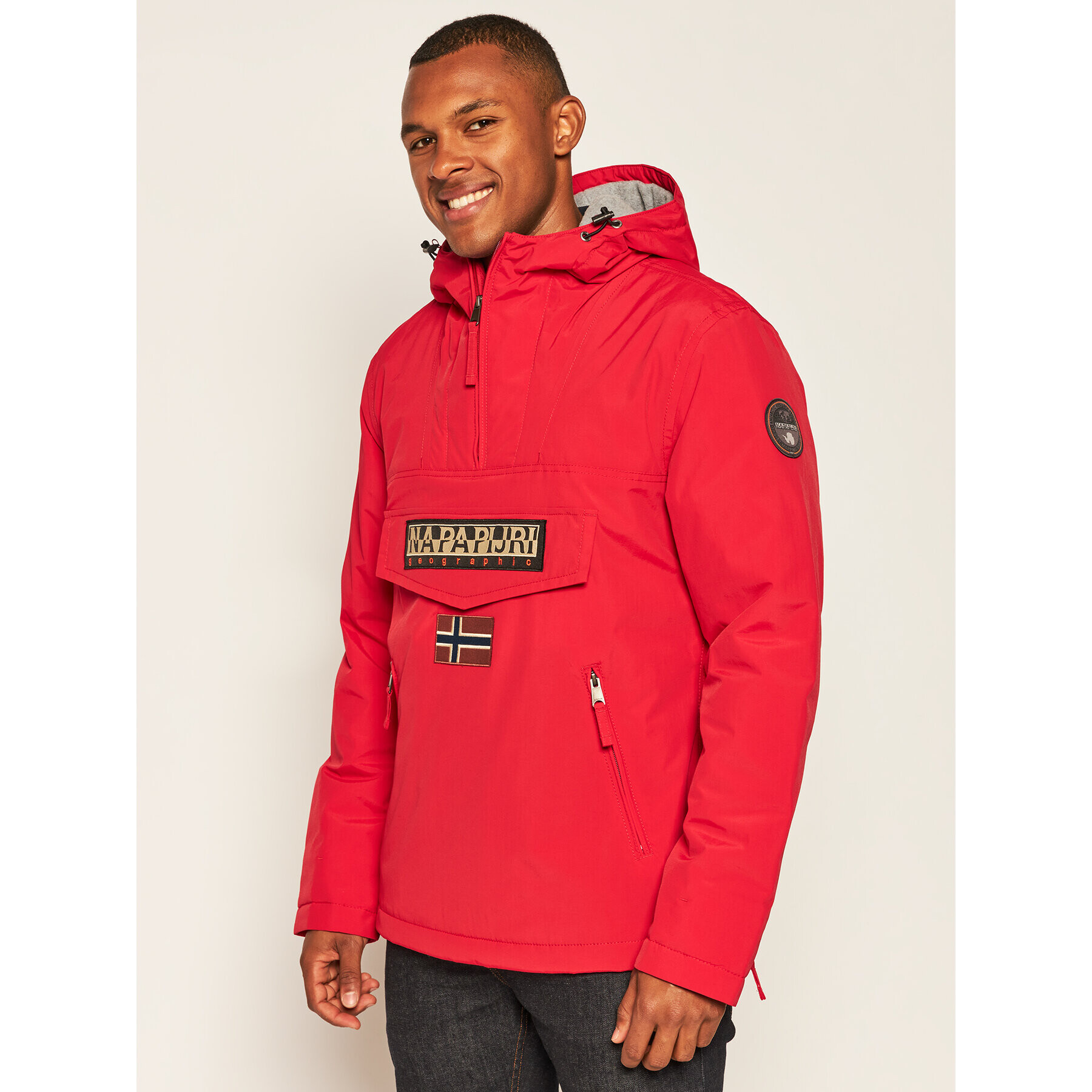 Napapijri Анорак Rainforest Pocket 1 NP0A4EGY Червен Regular Fit - Pepit.bg