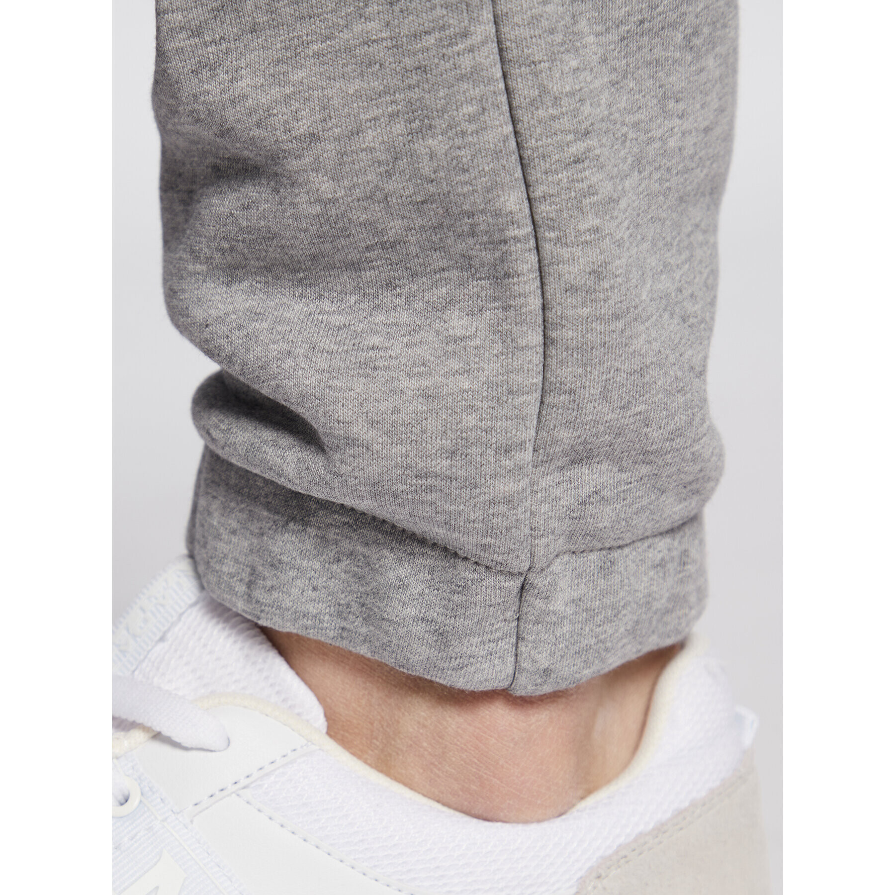 Napapijri Долнище анцуг M-Morgex 2 NP0A4GK1 Сив Regular Fit - Pepit.bg