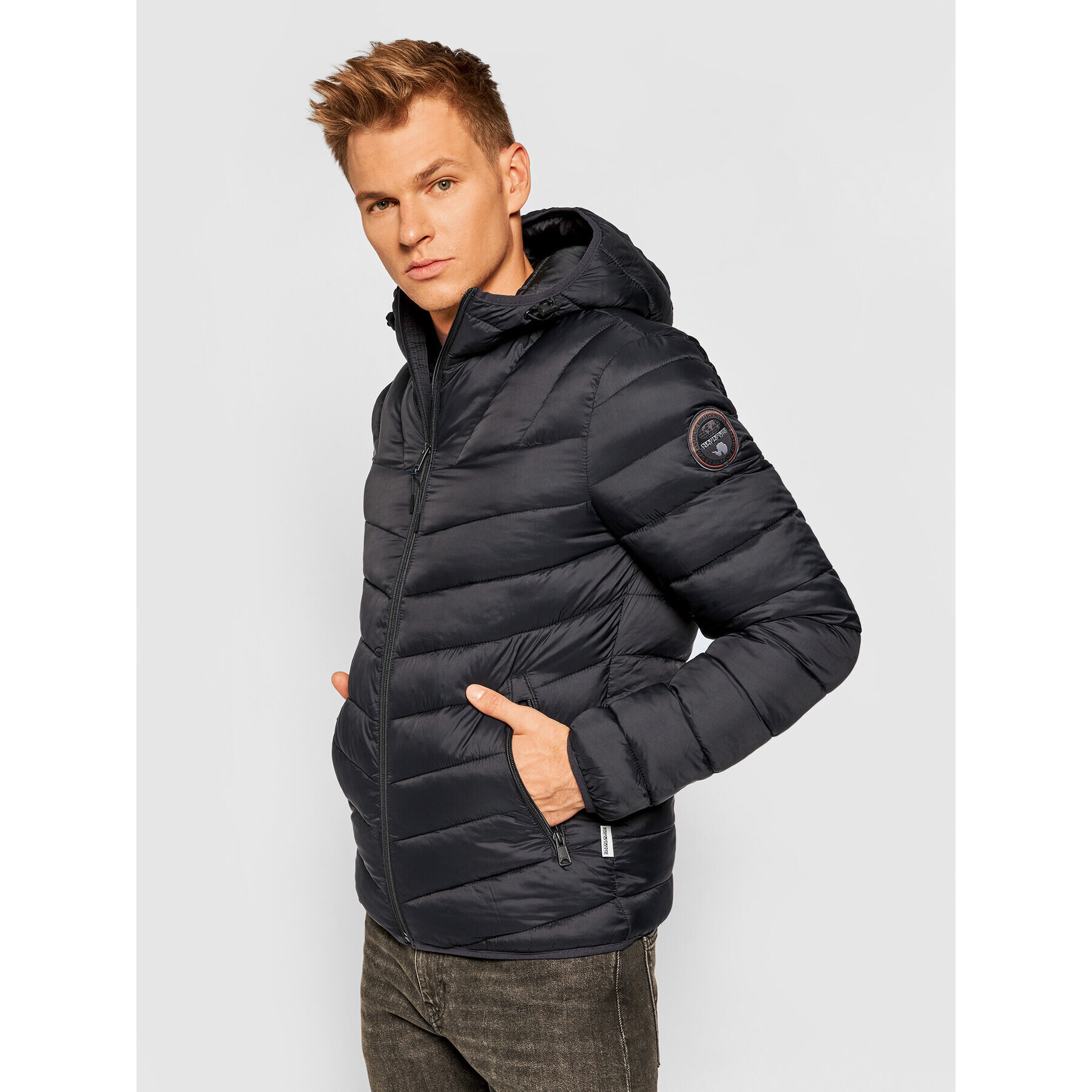 Napapijri Пухено яке Aerons H NP0A4ENN Черен Regular Fit - Pepit.bg