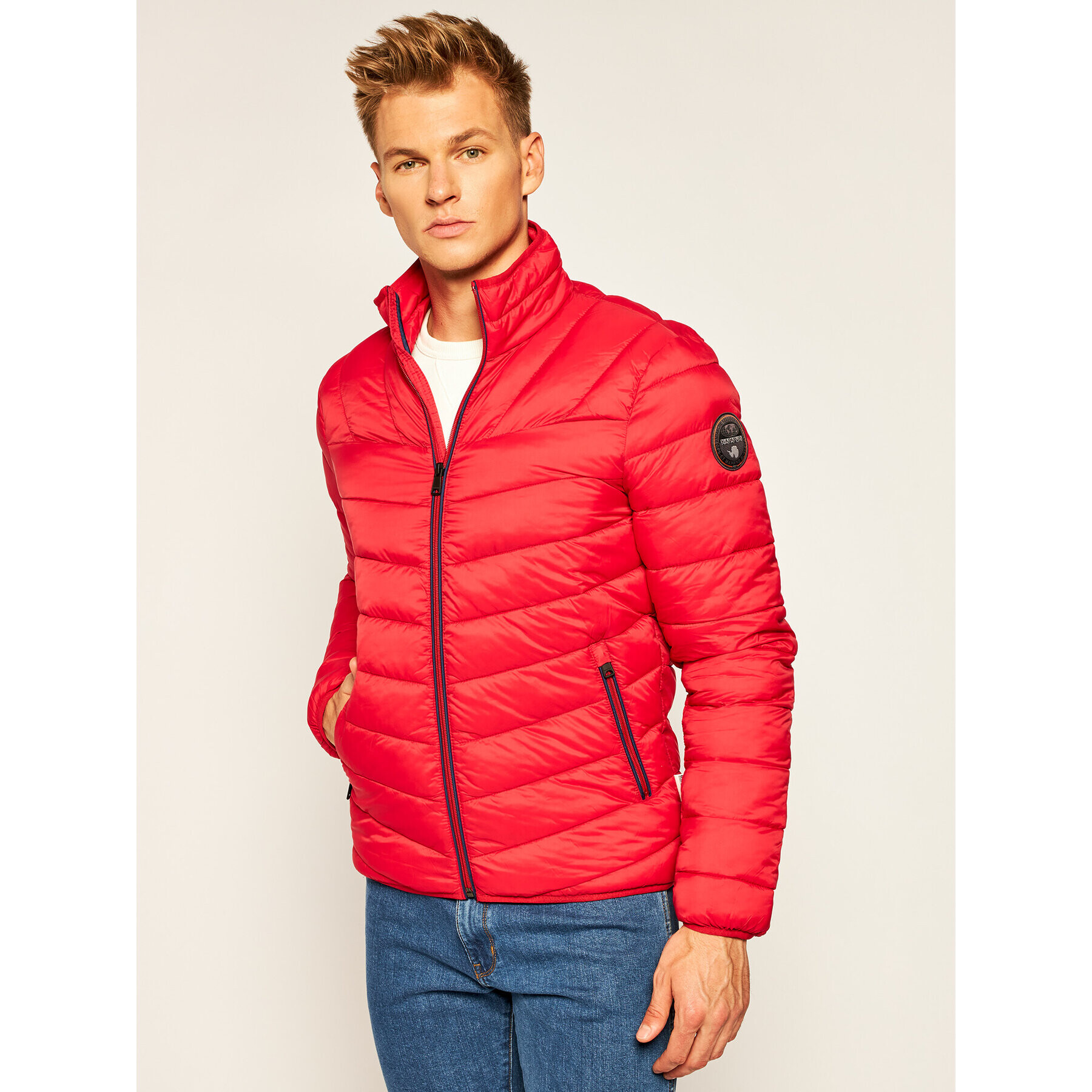 Napapijri Пухено яке Aerons S NP0A4ENM Червен Regular Fit - Pepit.bg
