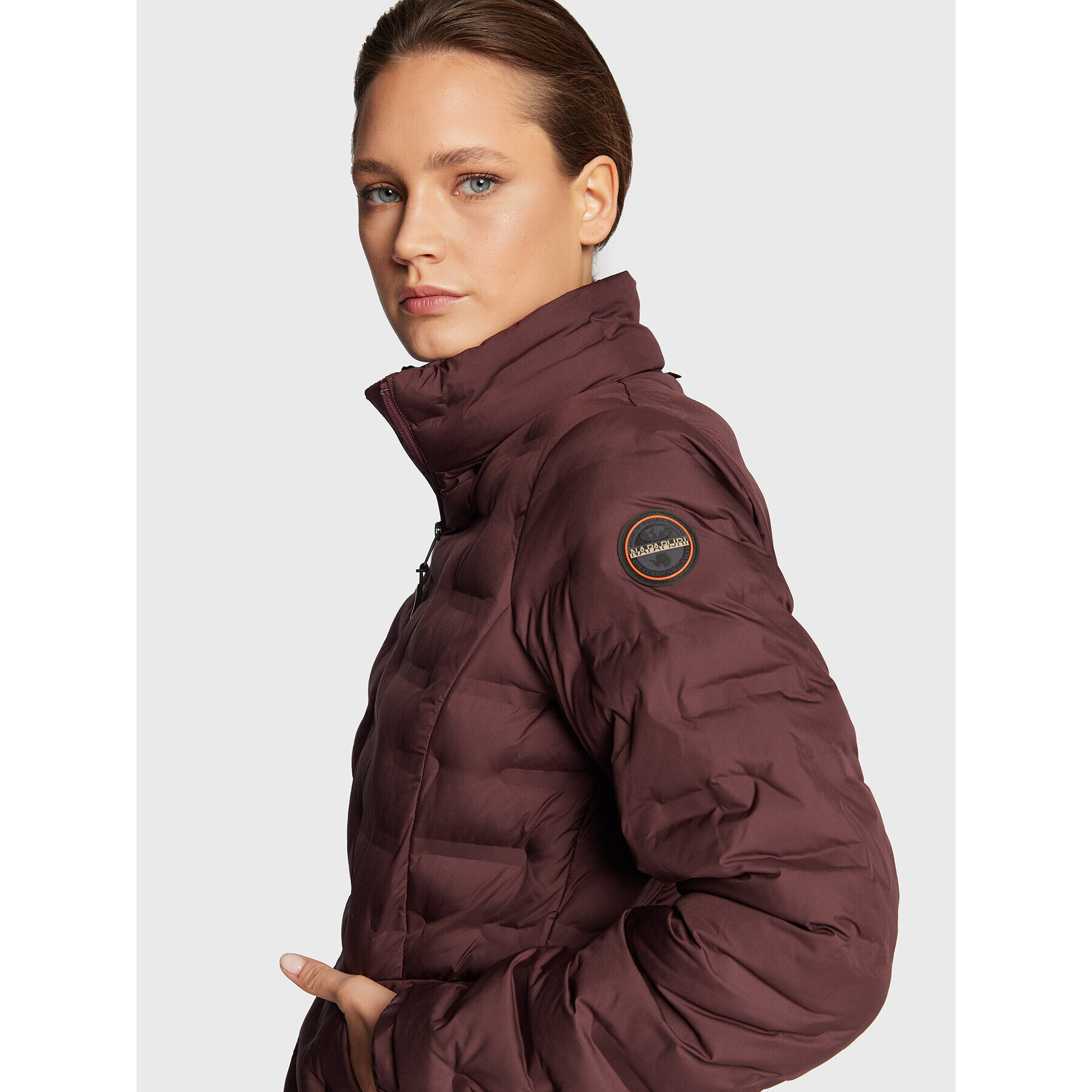 Napapijri Пухено яке Alvar NP0A4GRE Бордо Regular Fit - Pepit.bg