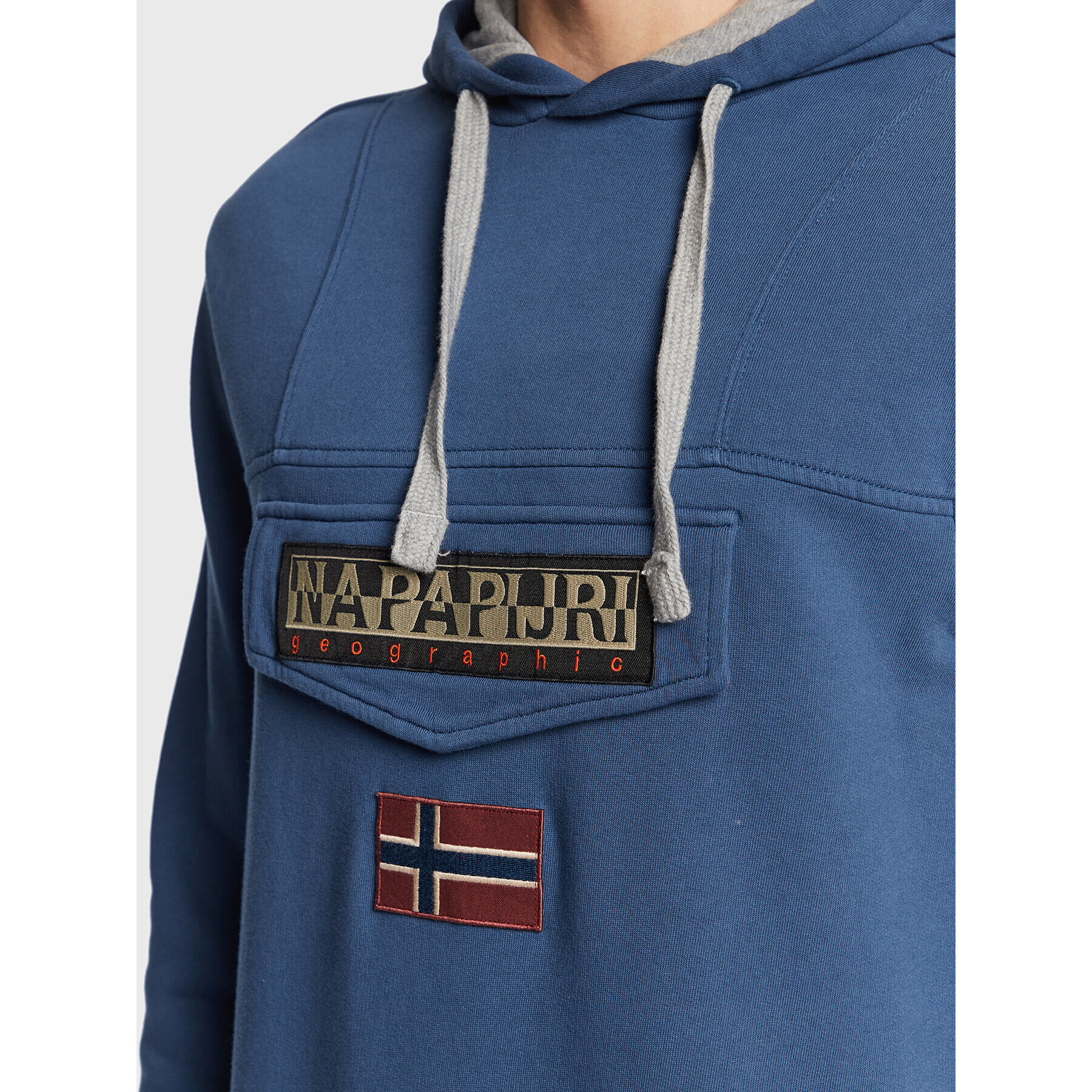 Napapijri Суитшърт Burgee NP0A4GBG Син Regular Fit - Pepit.bg