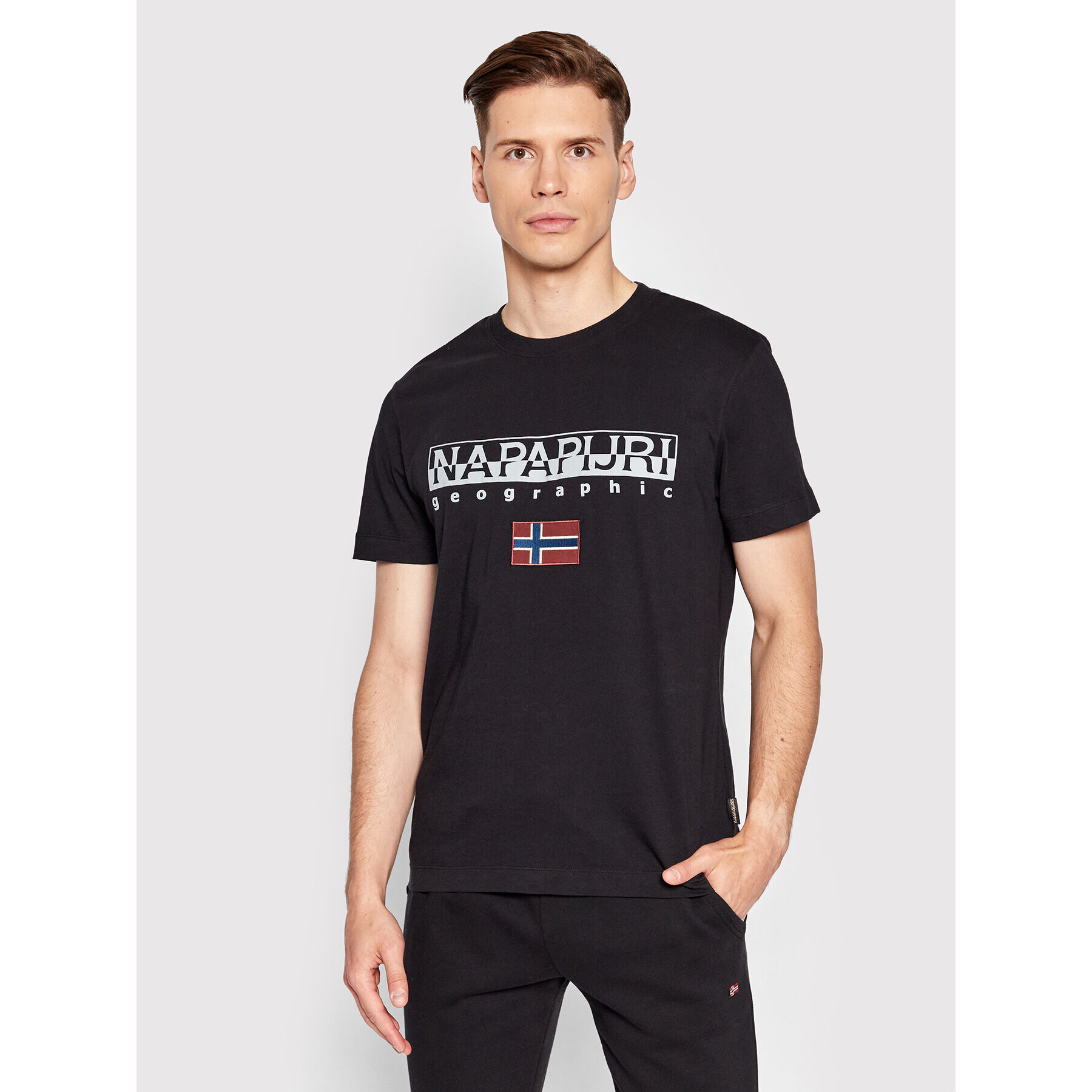 Napapijri Тишърт Ayas NP0A4GDQ Черен Regular Fit - Pepit.bg