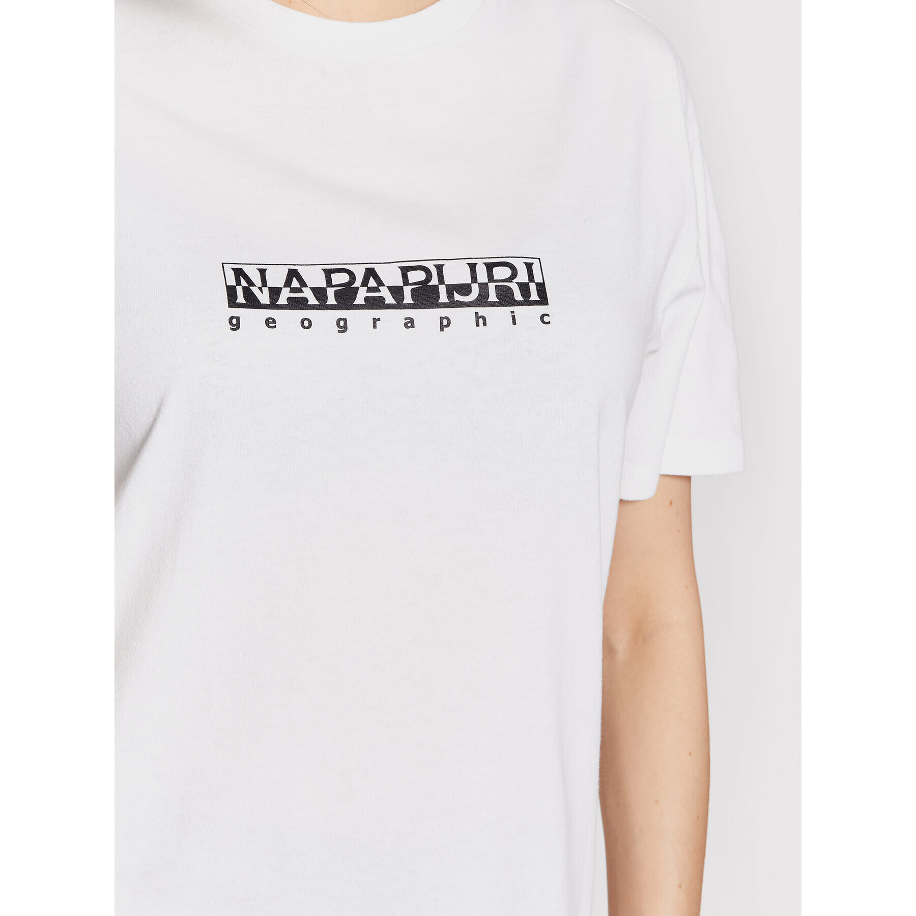 Napapijri Тишърт S-Box NP0A4FSM Бял Regular Fit - Pepit.bg