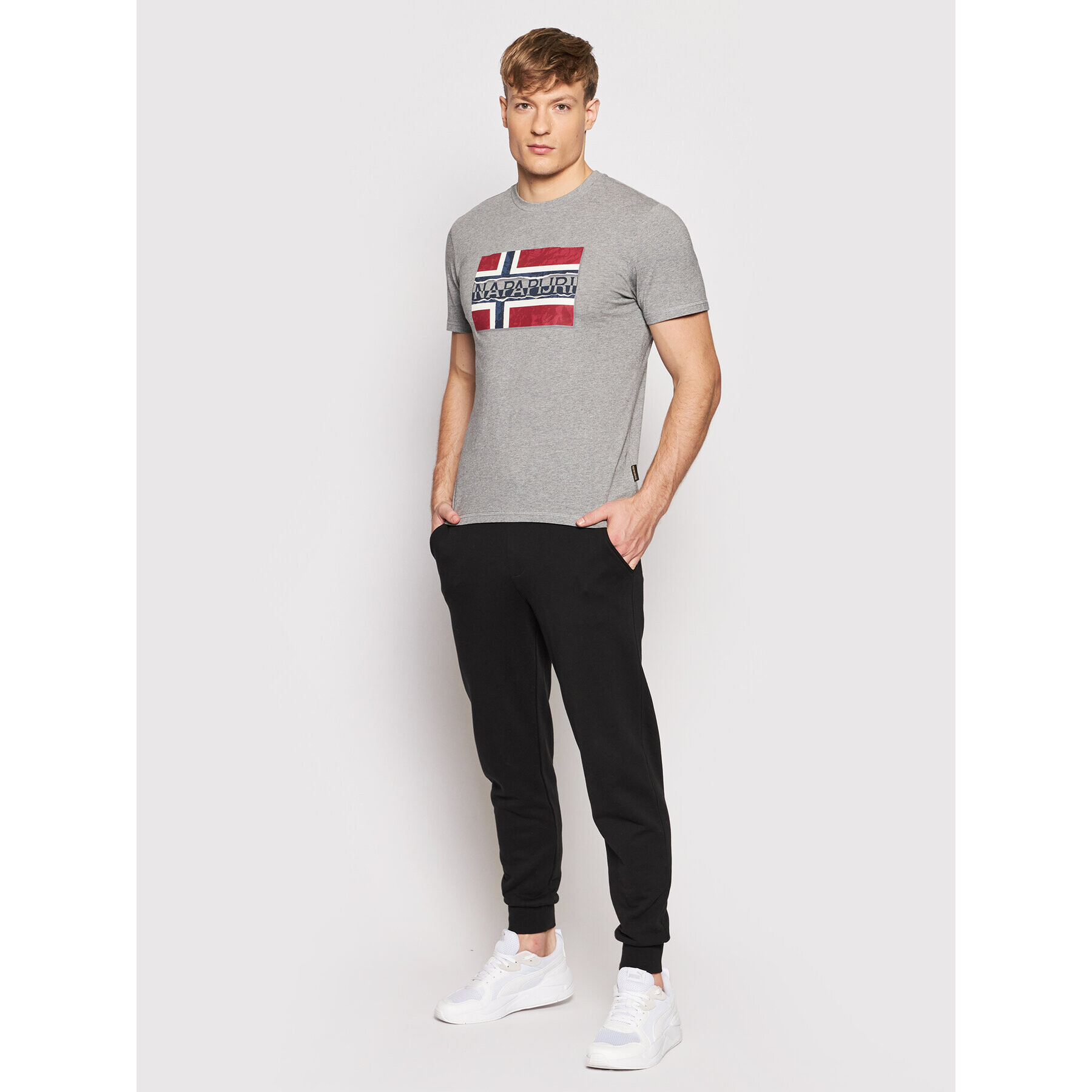 Napapijri Тишърт Sench NP0A4FRR Сив Regular Fit - Pepit.bg