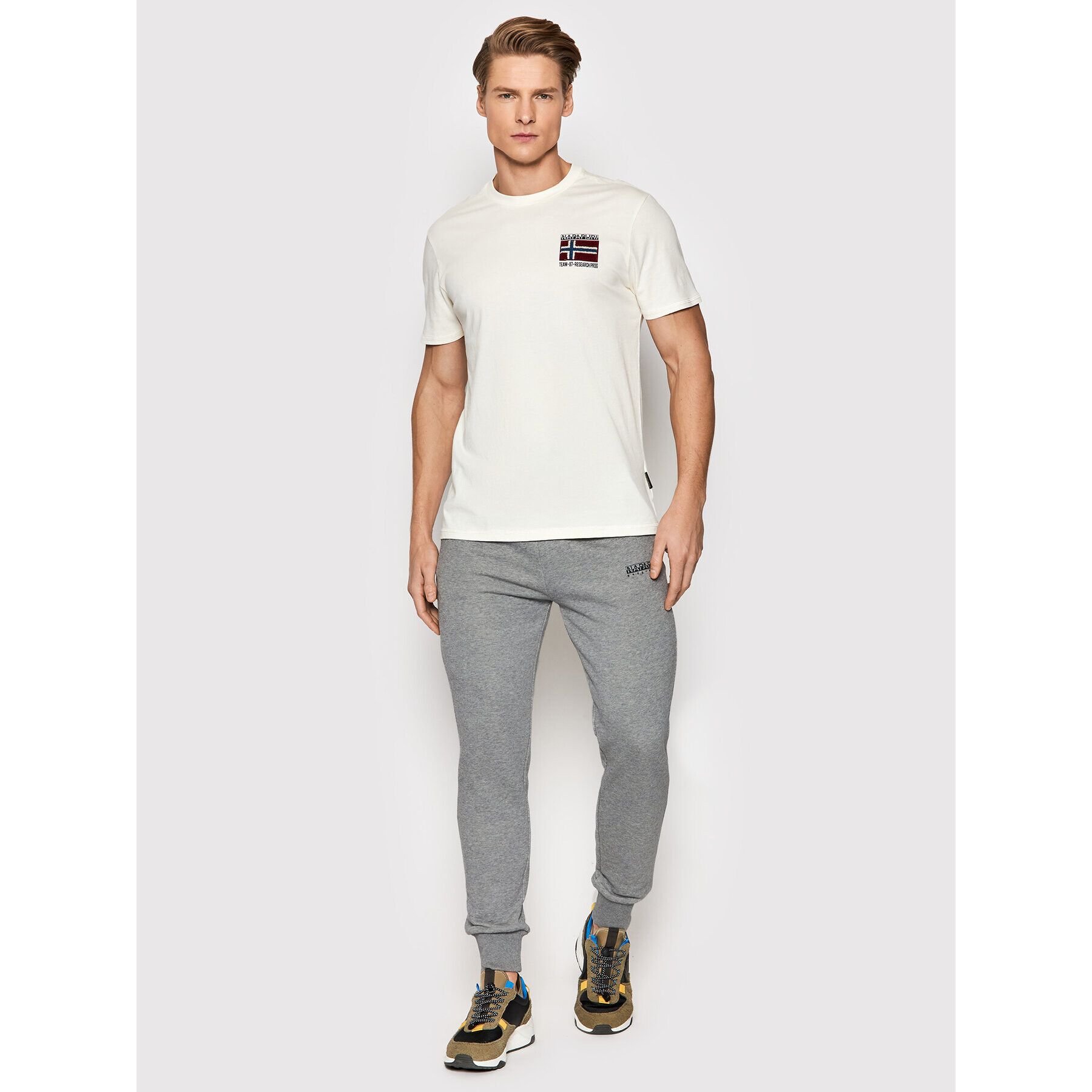 Napapijri Тишърт Verres NP0A4GBR Бежов Regular Fit - Pepit.bg