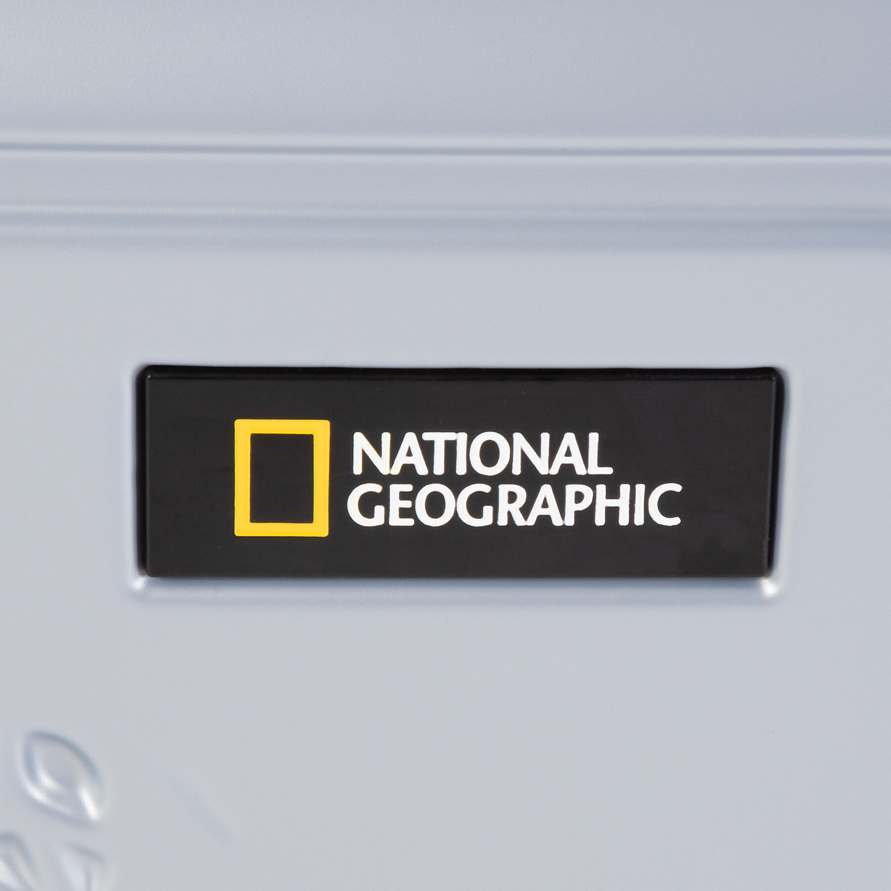 National Geographic Малък твърд куфар Luggage N162HA.49.23 Сребрист - Pepit.bg