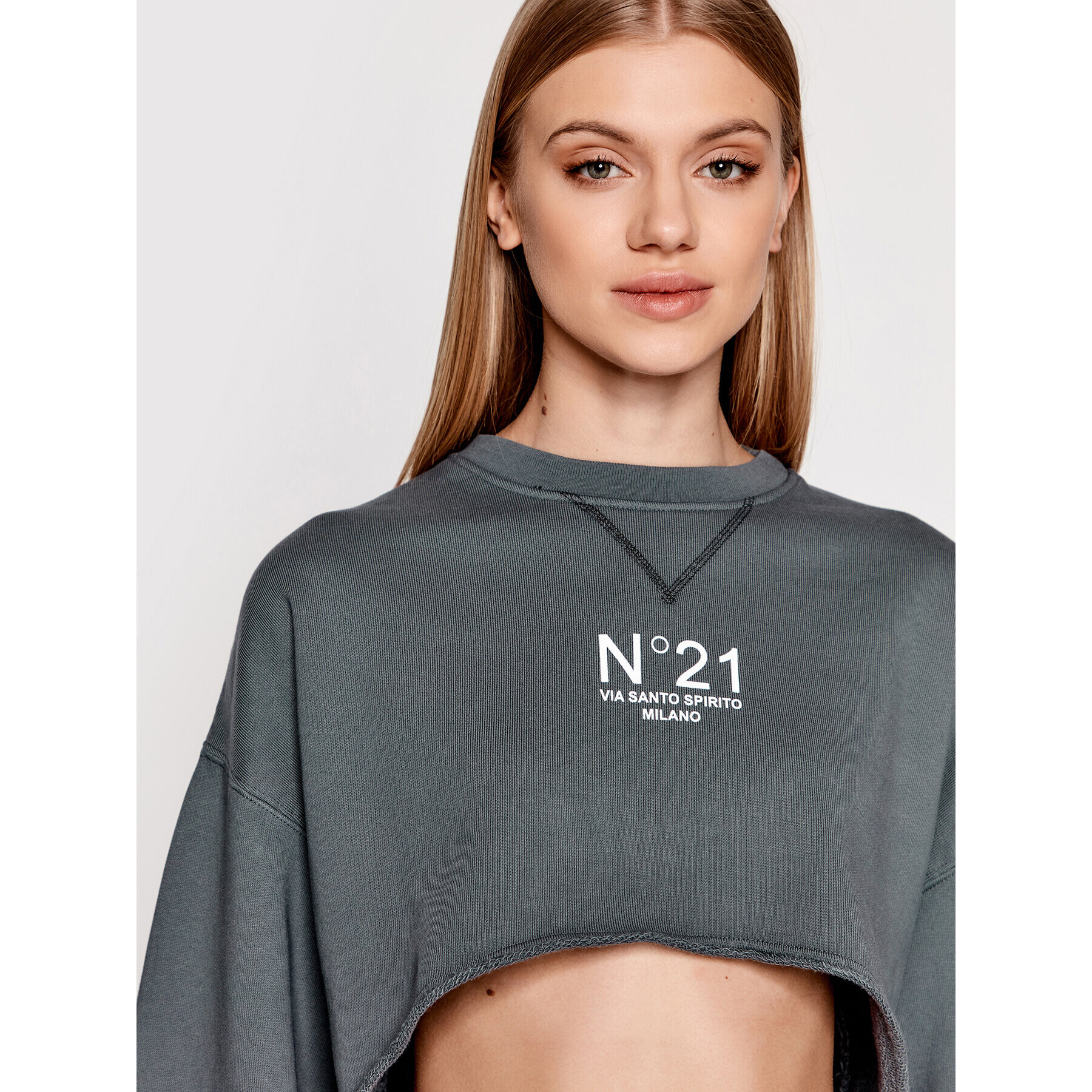N°21 Суитшърт 22E N2M0 E101 6323 Сив Relaxed Fit - Pepit.bg