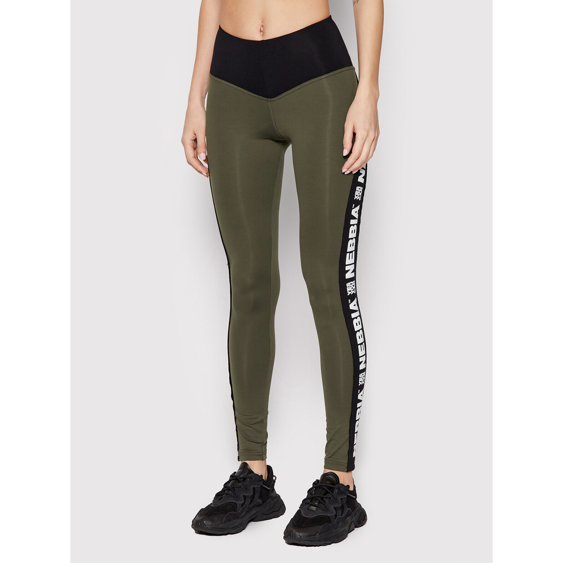 NEBBIA Клин Power Your Hero 531 Зелен Slim Fit - Pepit.bg