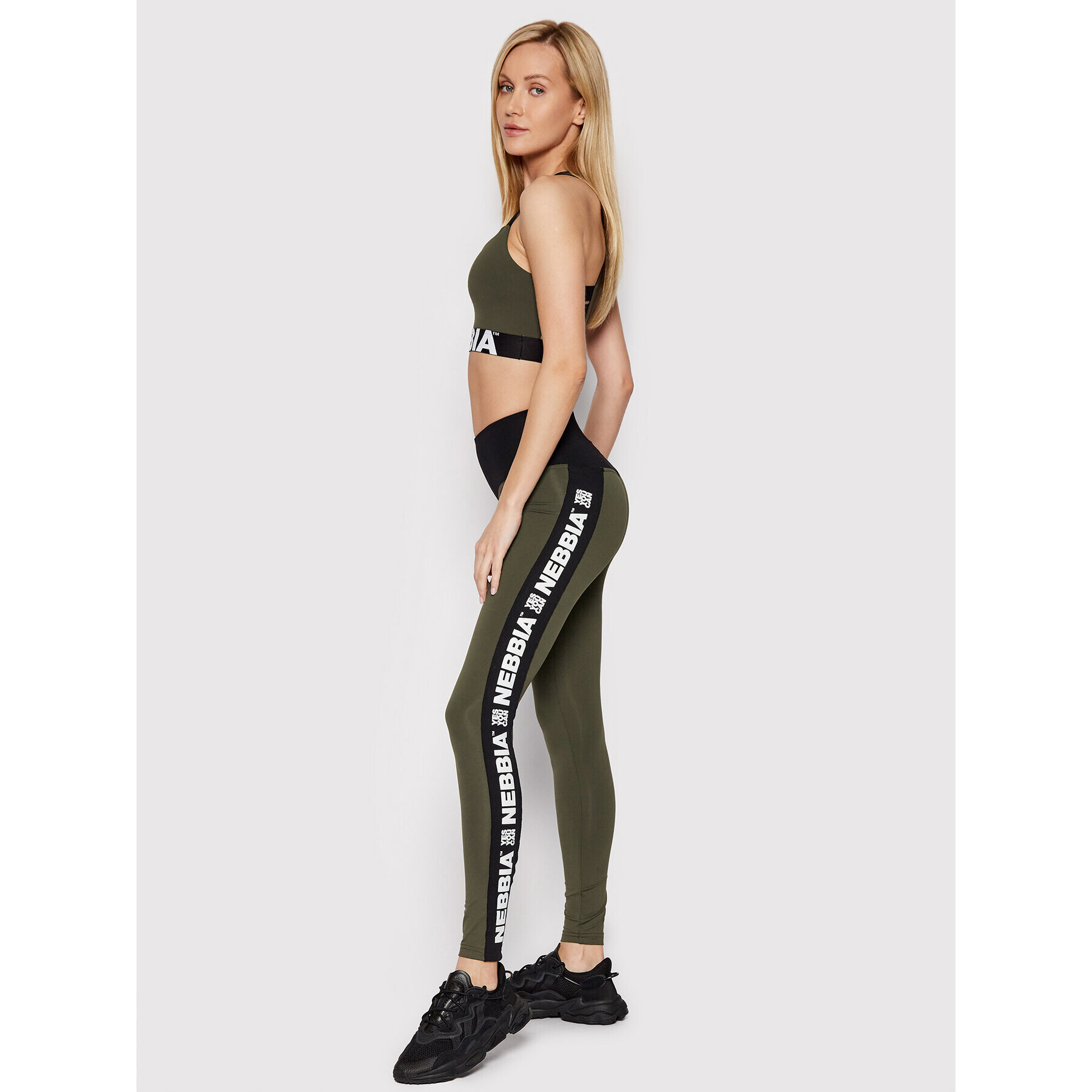 NEBBIA Клин Power Your Hero 531 Зелен Slim Fit - Pepit.bg