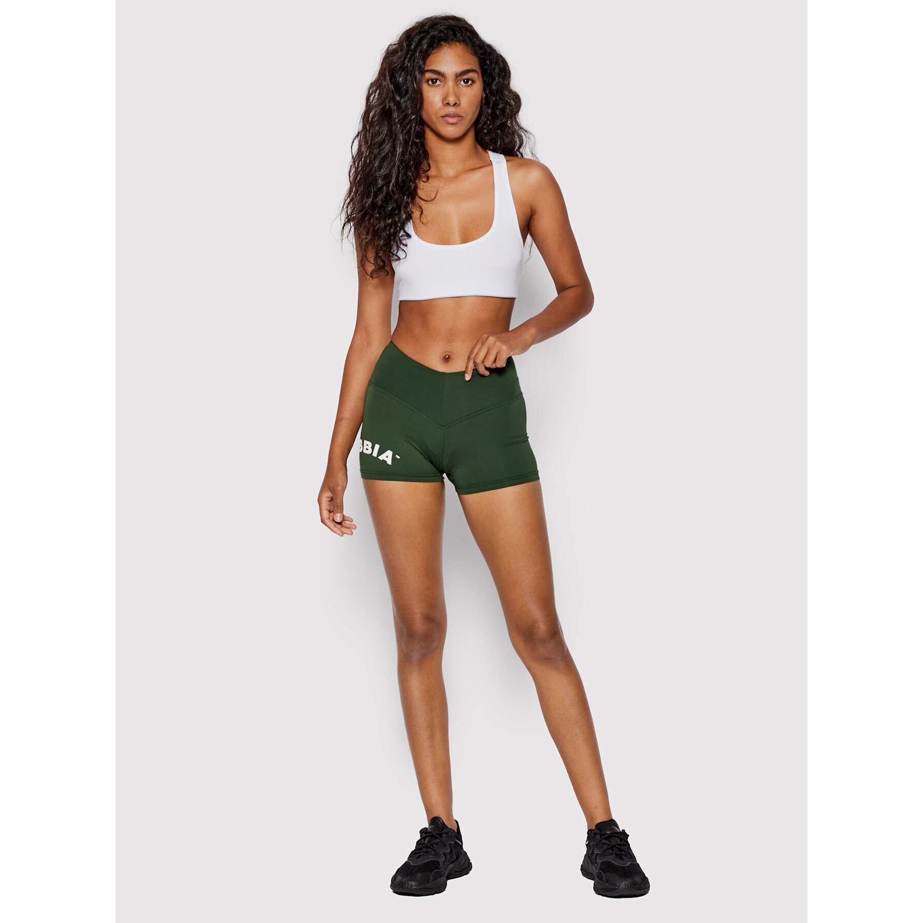 NEBBIA Спортни шорти Classic Hero 582 Зелен Slim Fit - Pepit.bg