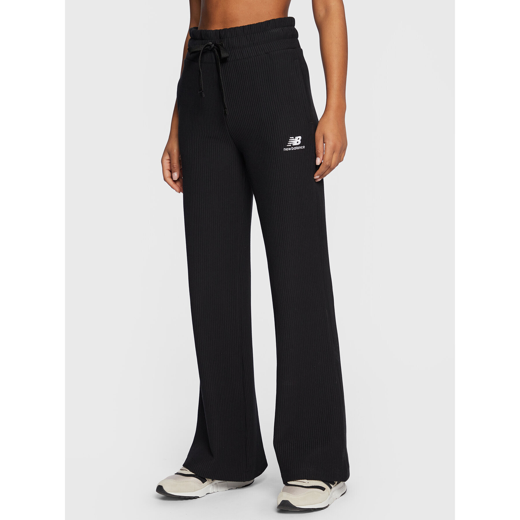 New Balance Долнище анцуг Athletics WP23502 Черен Relaxed Fit - Pepit.bg