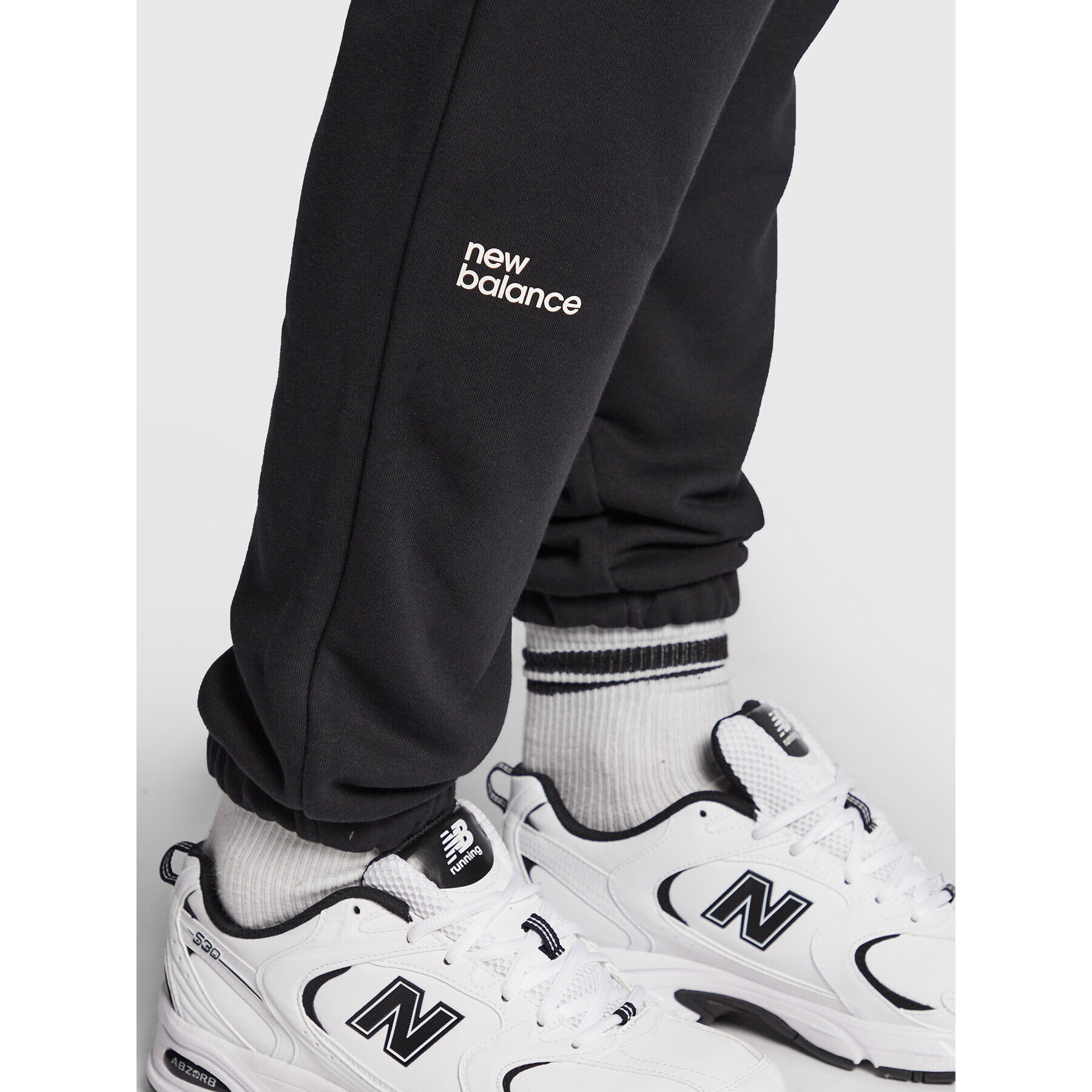 New Balance Долнище анцуг MP23504 Черен Athletic Fit - Pepit.bg