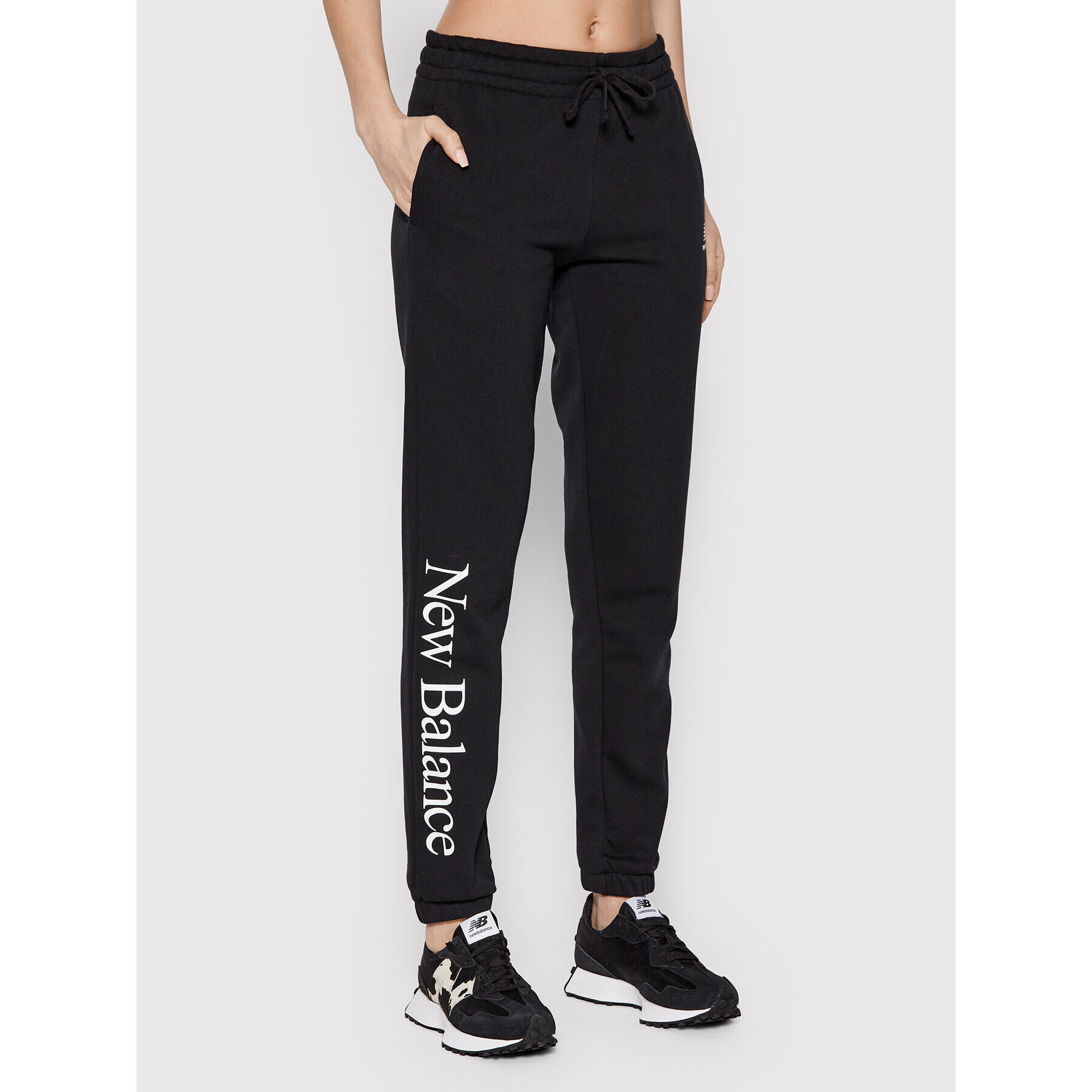 New Balance Долнище анцуг WP21508 Черен Athletic Fit - Pepit.bg