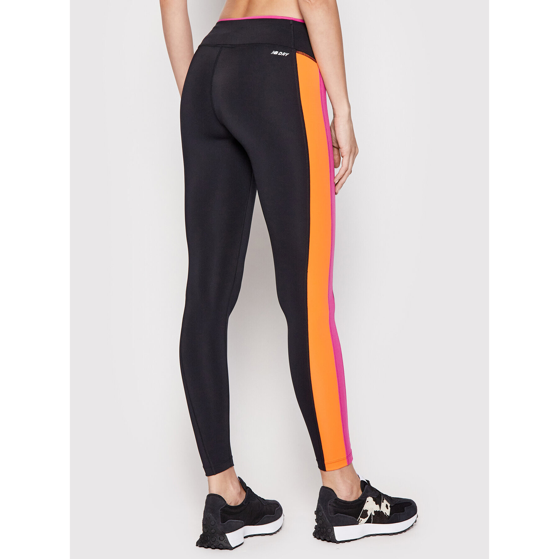 New Balance Клин Accelerate Colorblock WP11218 Черен Slim Fit - Pepit.bg