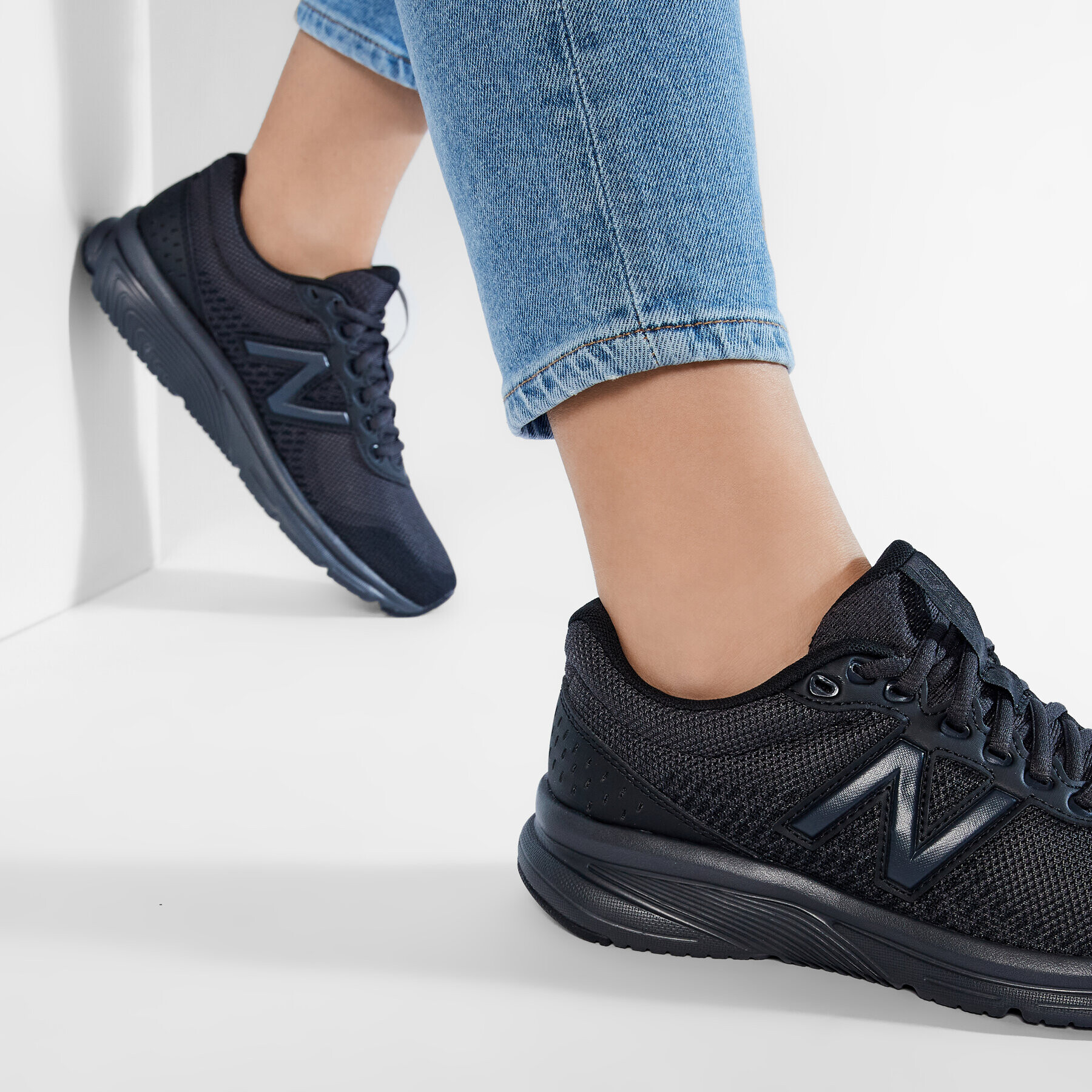 New Balance Обувки 411 v2 W411LK2 Черен - Pepit.bg