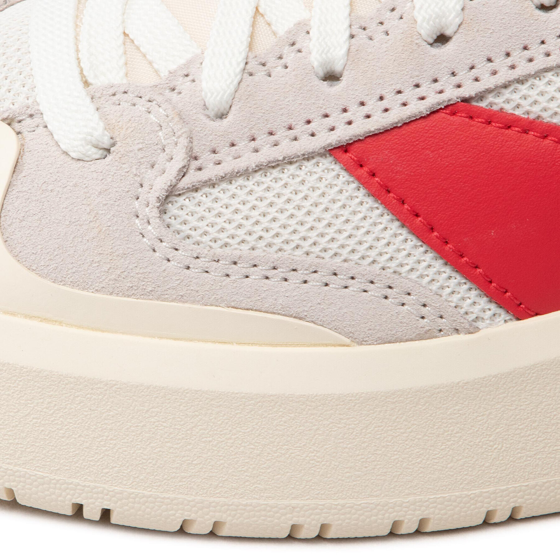 New Balance Сникърси CT302RD Бежов - Pepit.bg