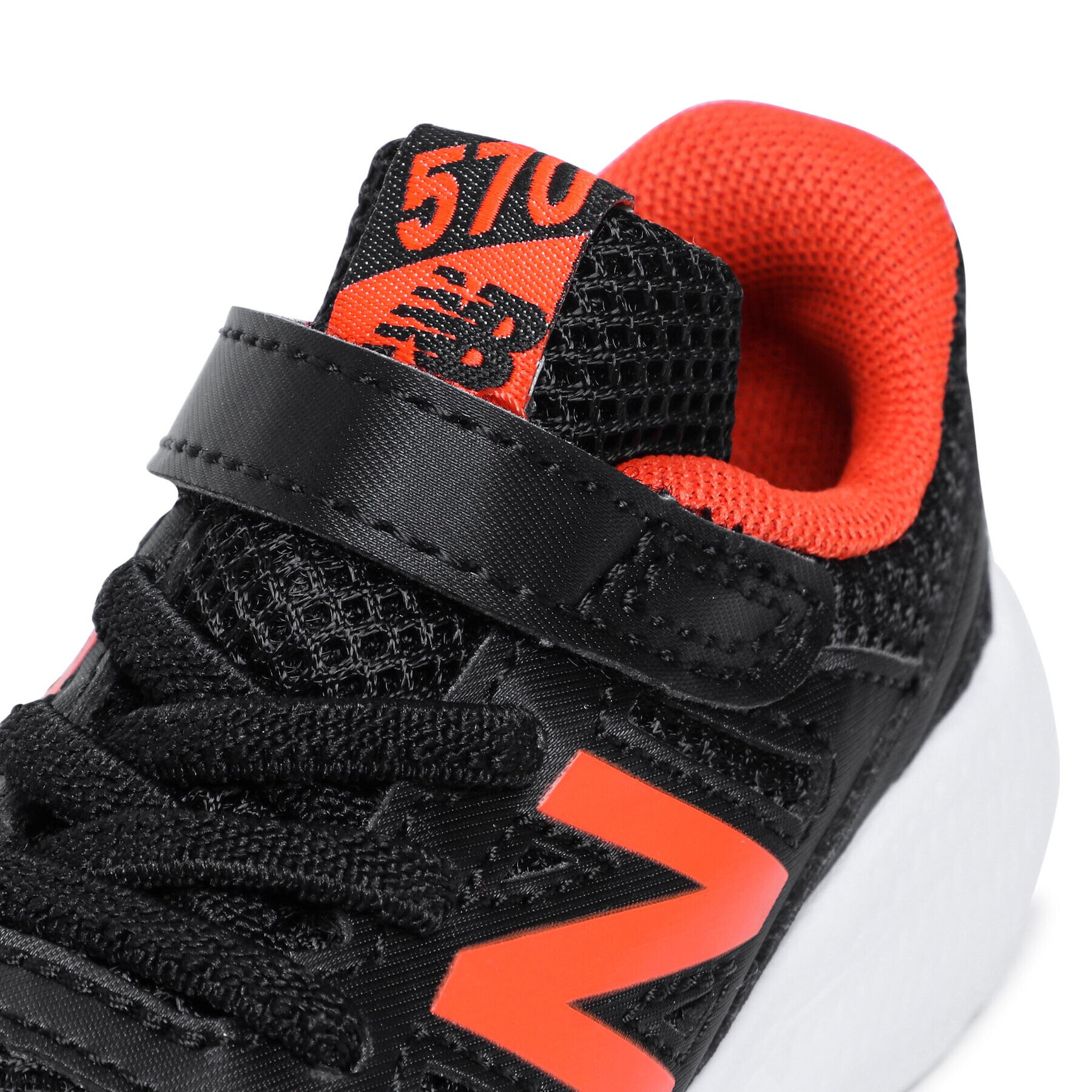 New Balance Сникърси IT570CRZ Черен - Pepit.bg