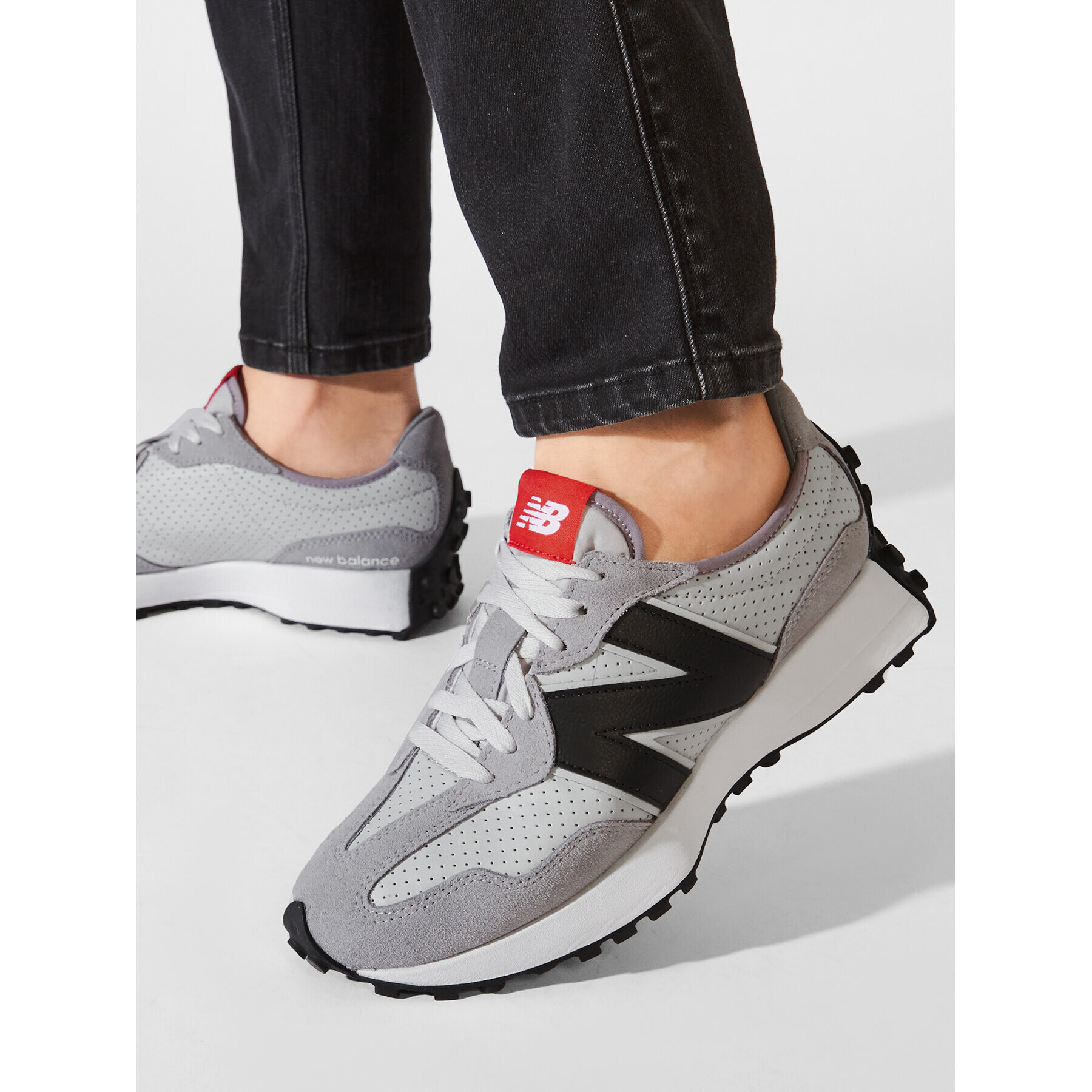 New Balance Сникърси U327CG Сив - Pepit.bg