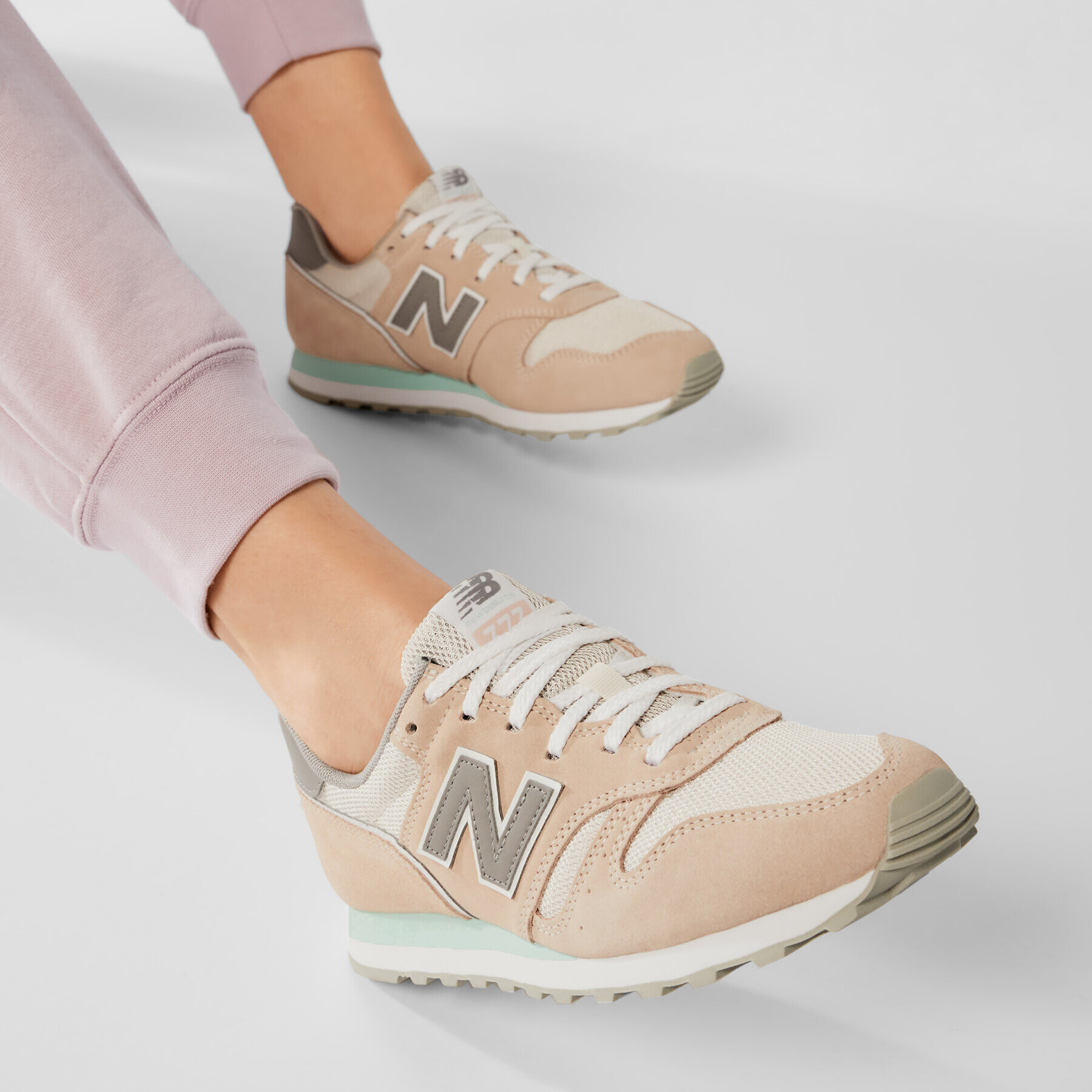 New Balance Сникърси WL373CP2 Бежов - Pepit.bg