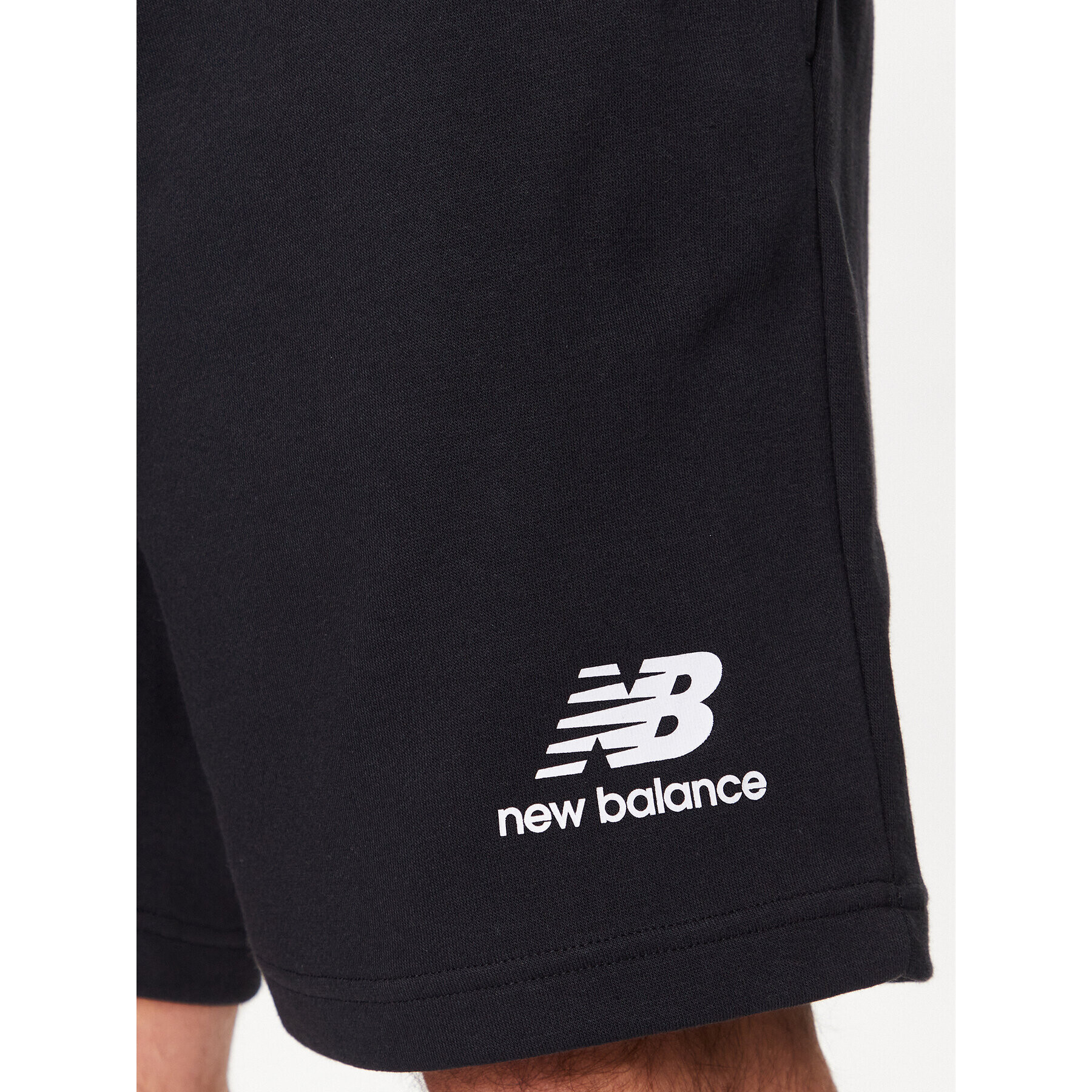 New Balance Спортни шорти MS3154 Черен Regular Fit - Pepit.bg