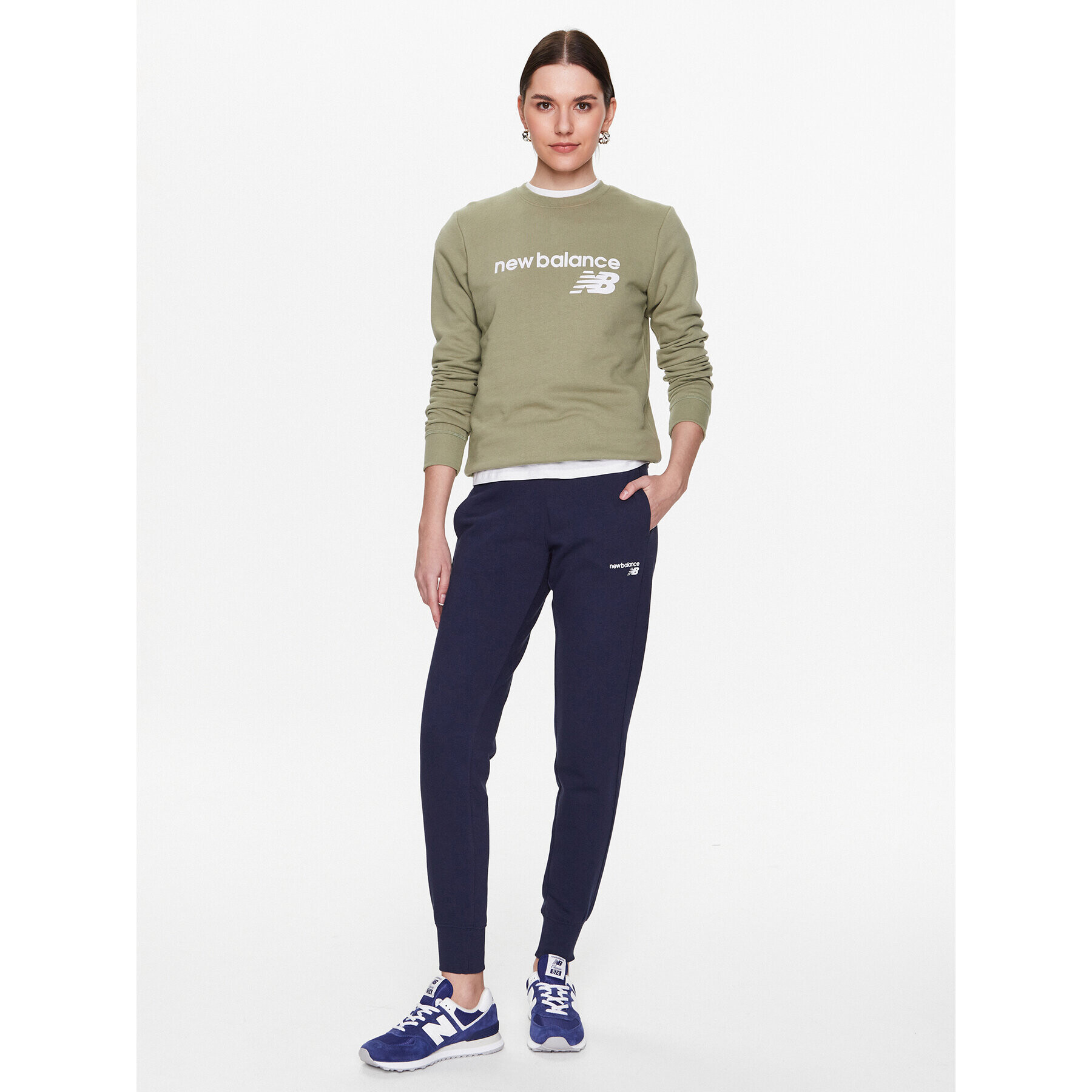 New Balance Суитшърт Classic Core WT03811 Зелен Relaxed Fit - Pepit.bg