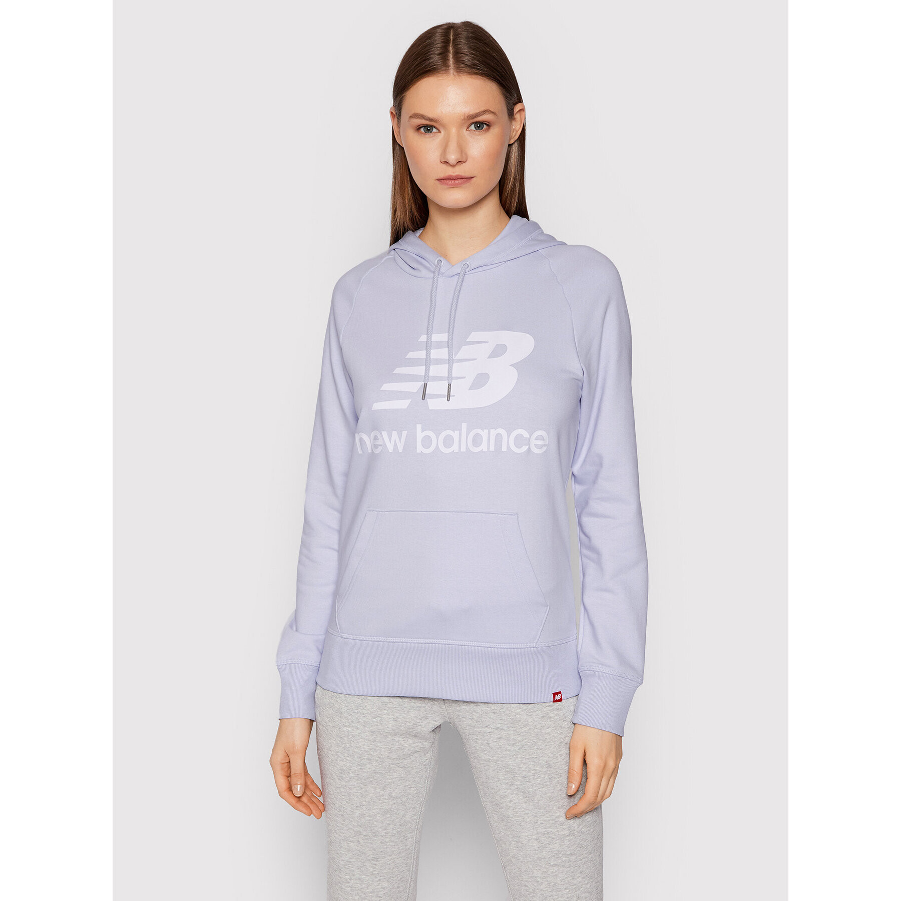 New Balance Суитшърт Essential WT03550 Виолетов Relaxed Fit - Pepit.bg