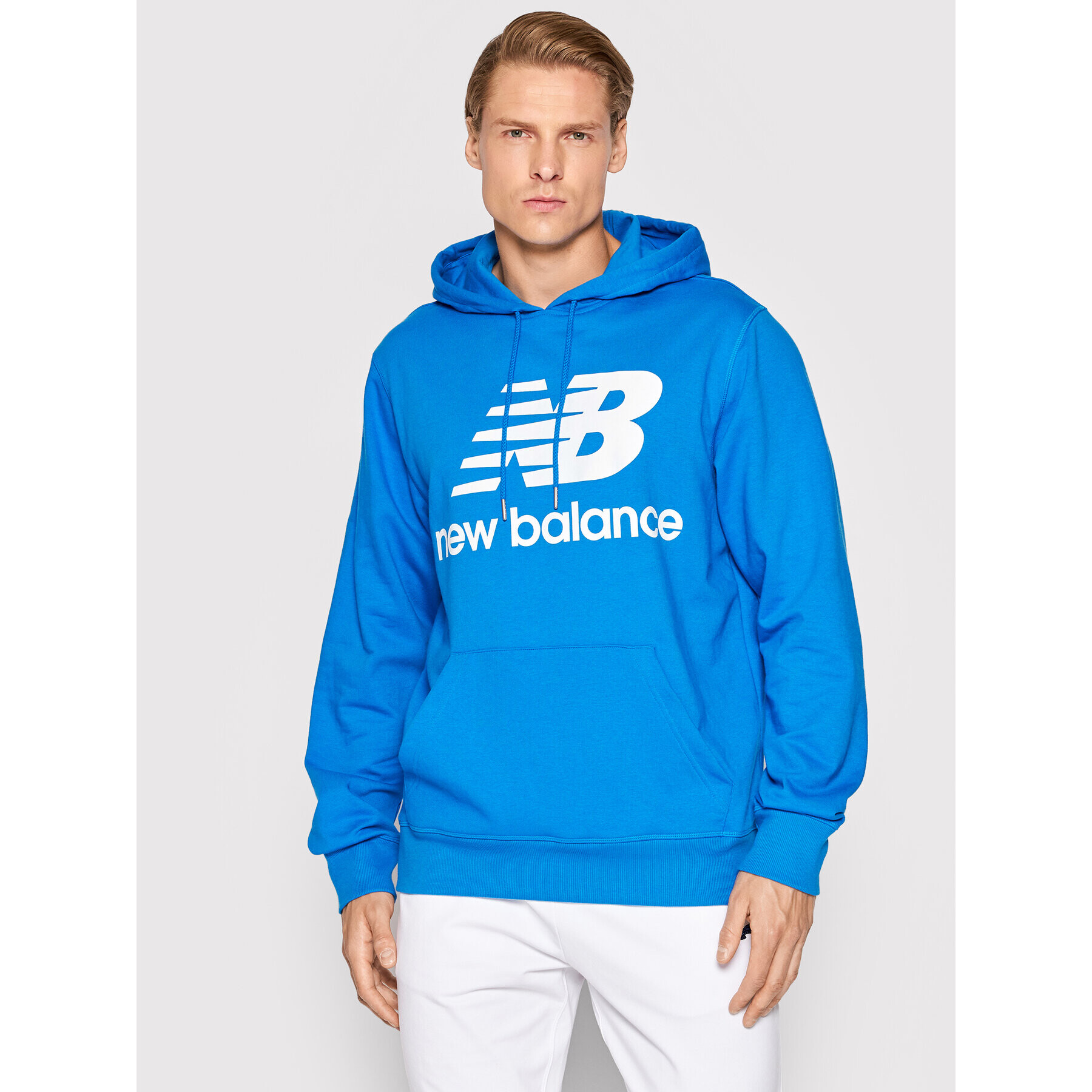 New Balance Суитшърт Essentials Stacked Logo MT03558 Син Relaxed Fit - Pepit.bg