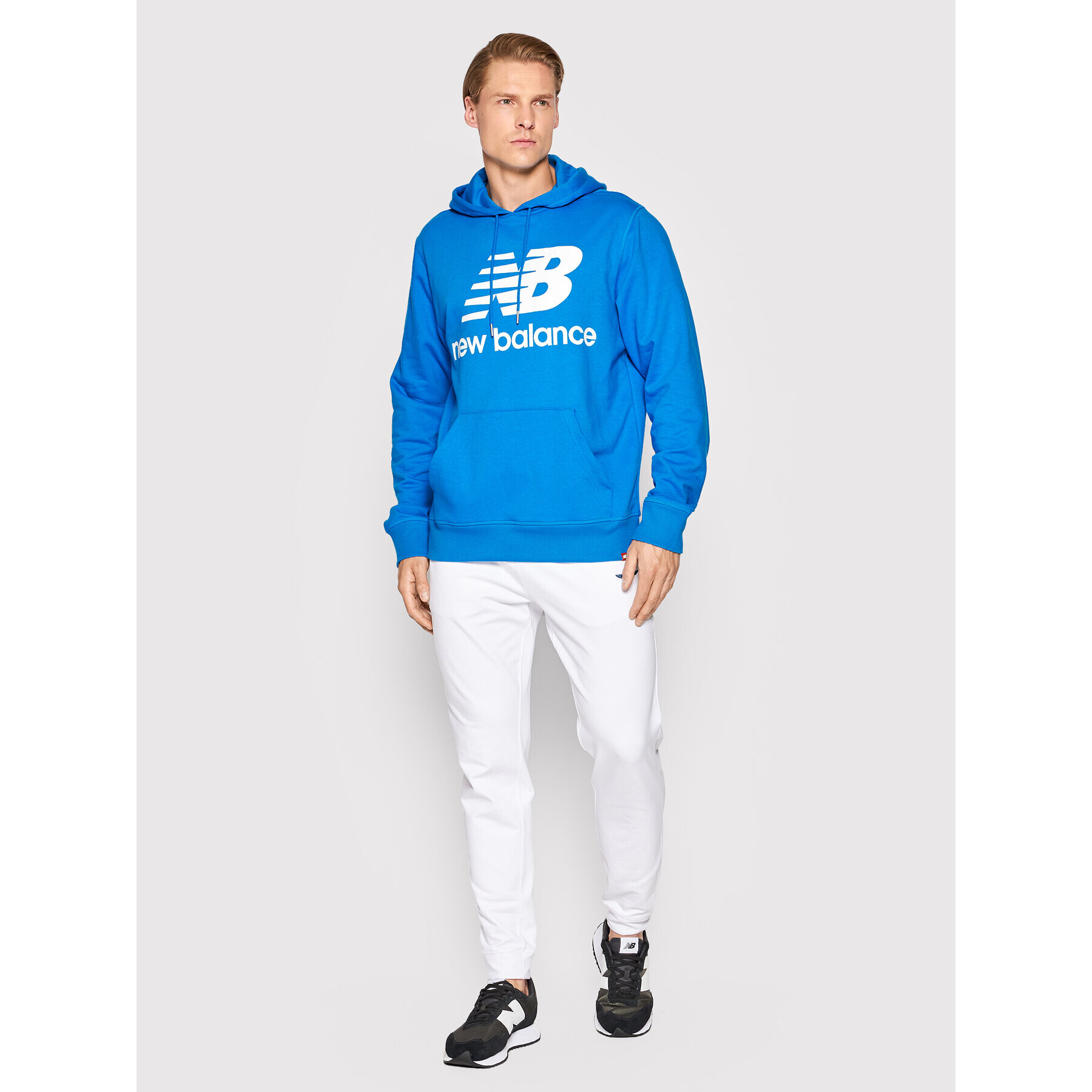 New Balance Суитшърт Essentials Stacked Logo MT03558 Син Relaxed Fit - Pepit.bg