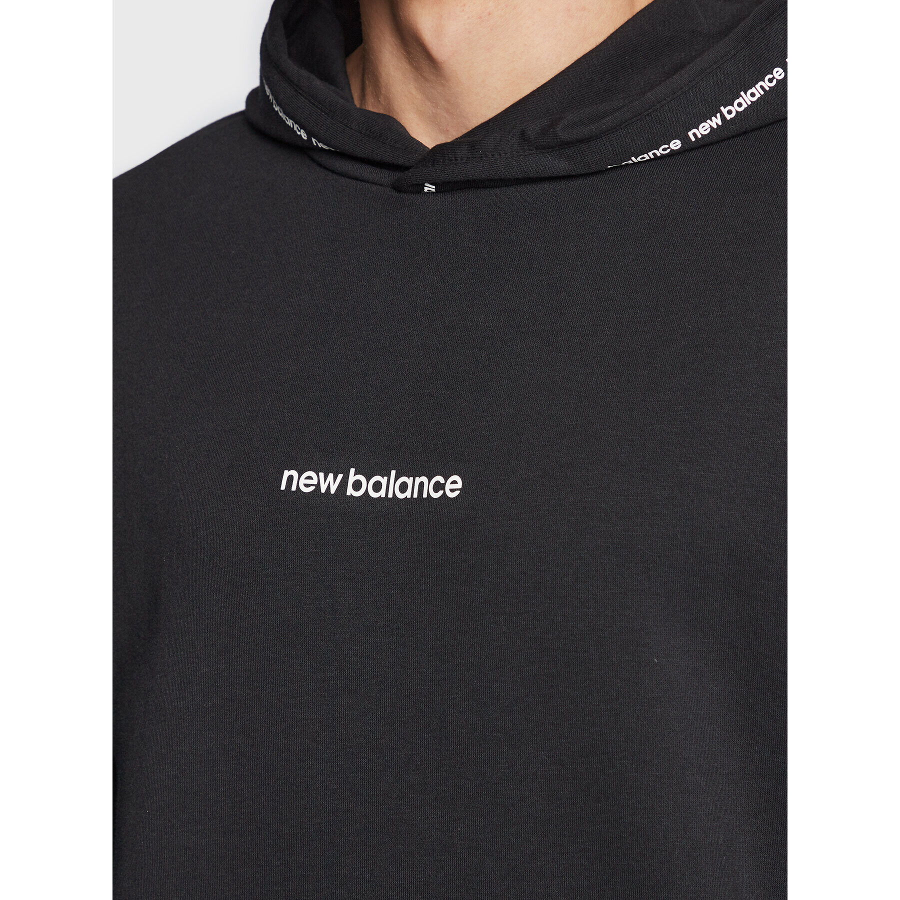 New Balance Суитшърт MT23516 Черен Relaxed Fit - Pepit.bg