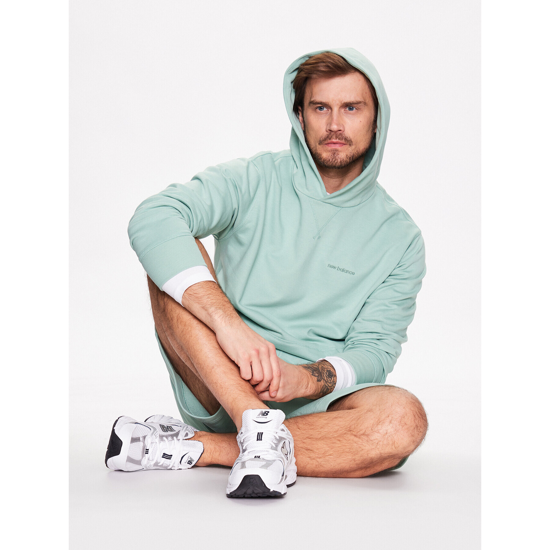 New Balance Суитшърт MT23565S Зелен Relaxed Fit - Pepit.bg