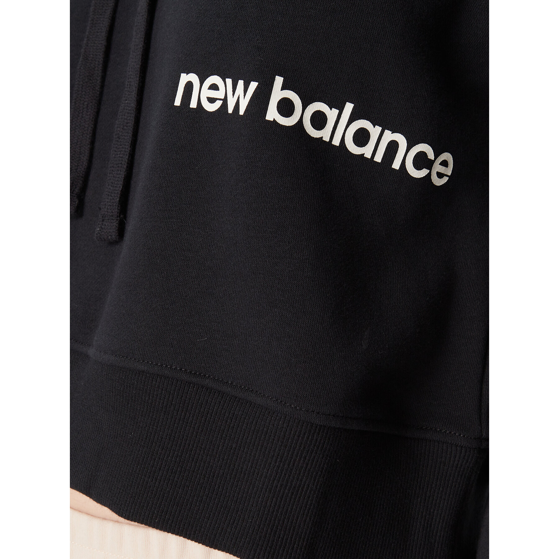 New Balance Суитшърт WT23512 Черен Relaxed Fit - Pepit.bg